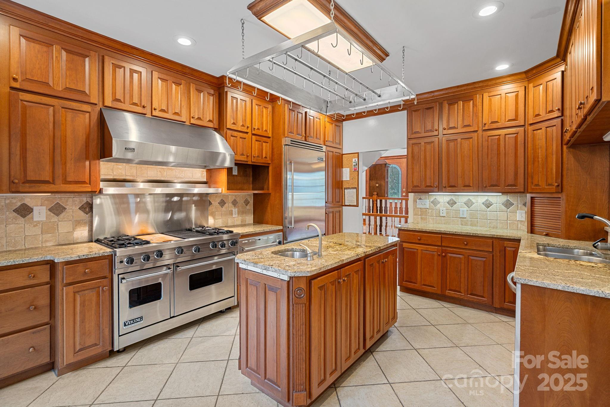 Meadow Oaks - Residential