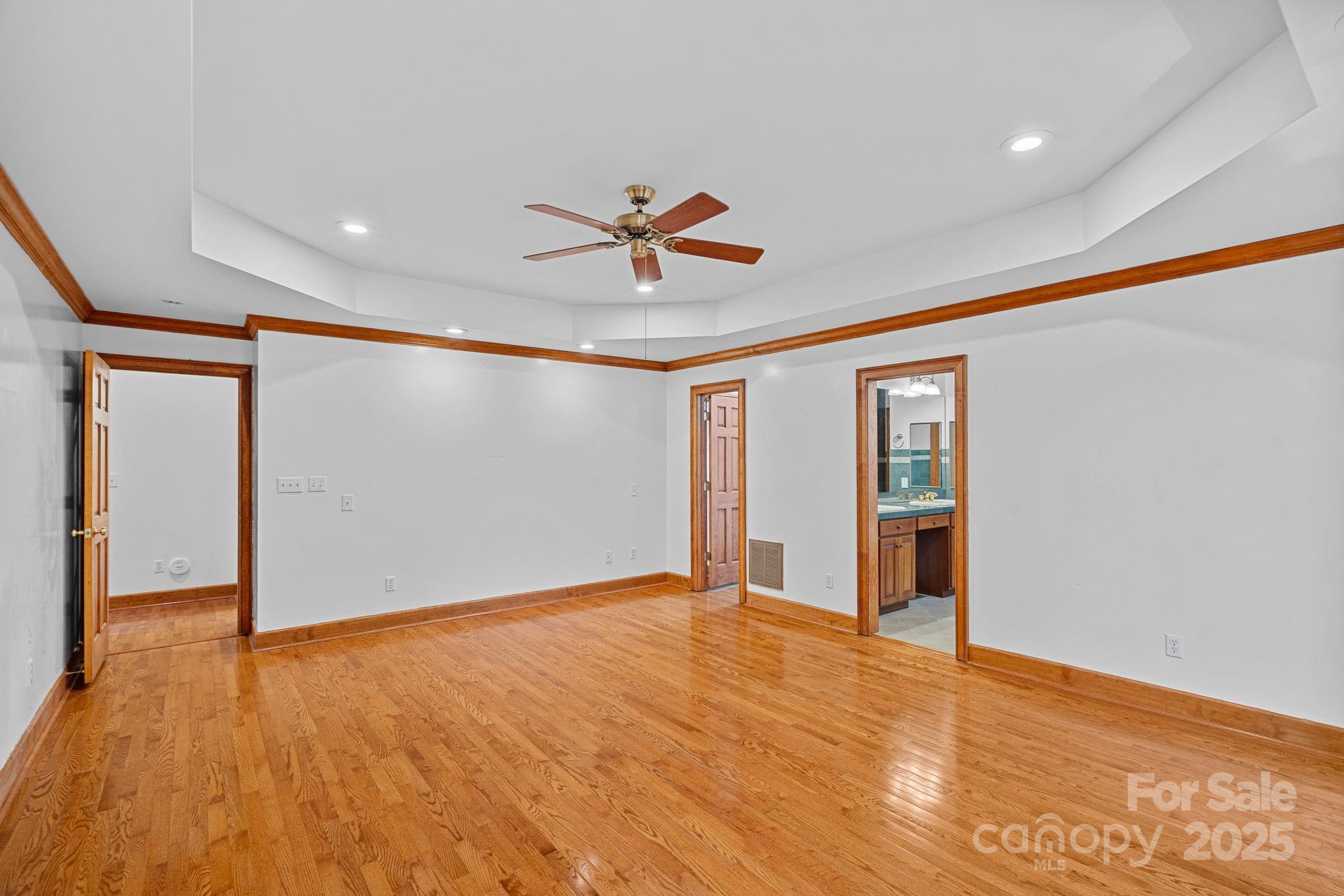 Meadow Oaks - Residential