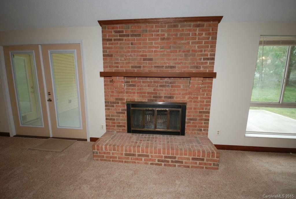 Shadow Lake - Residential