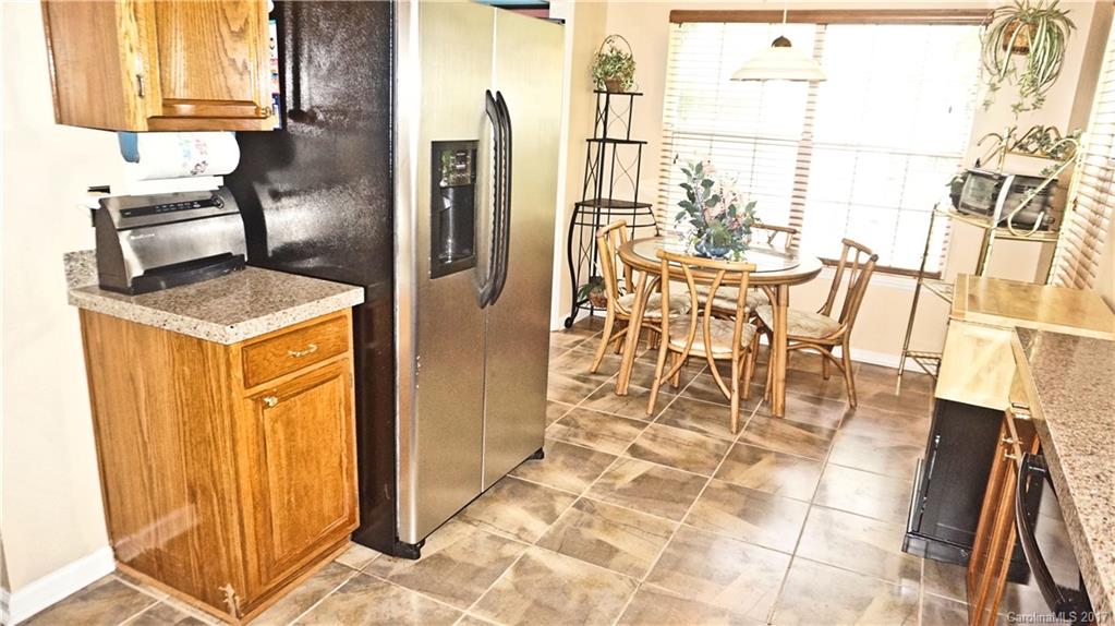 Olde Whitehall - Residential