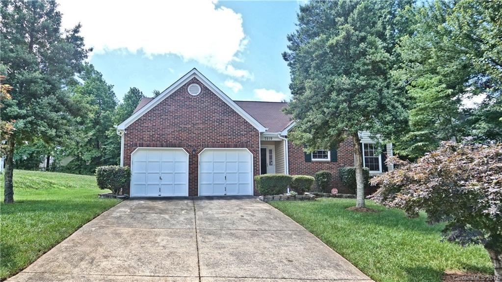 Olde Whitehall - Residential