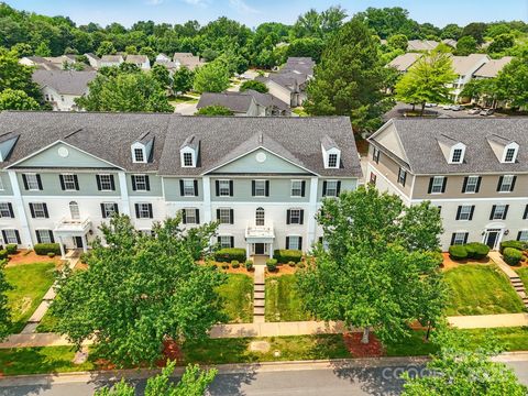 1134 Plaza Walk Drive Charlotte NC 28215