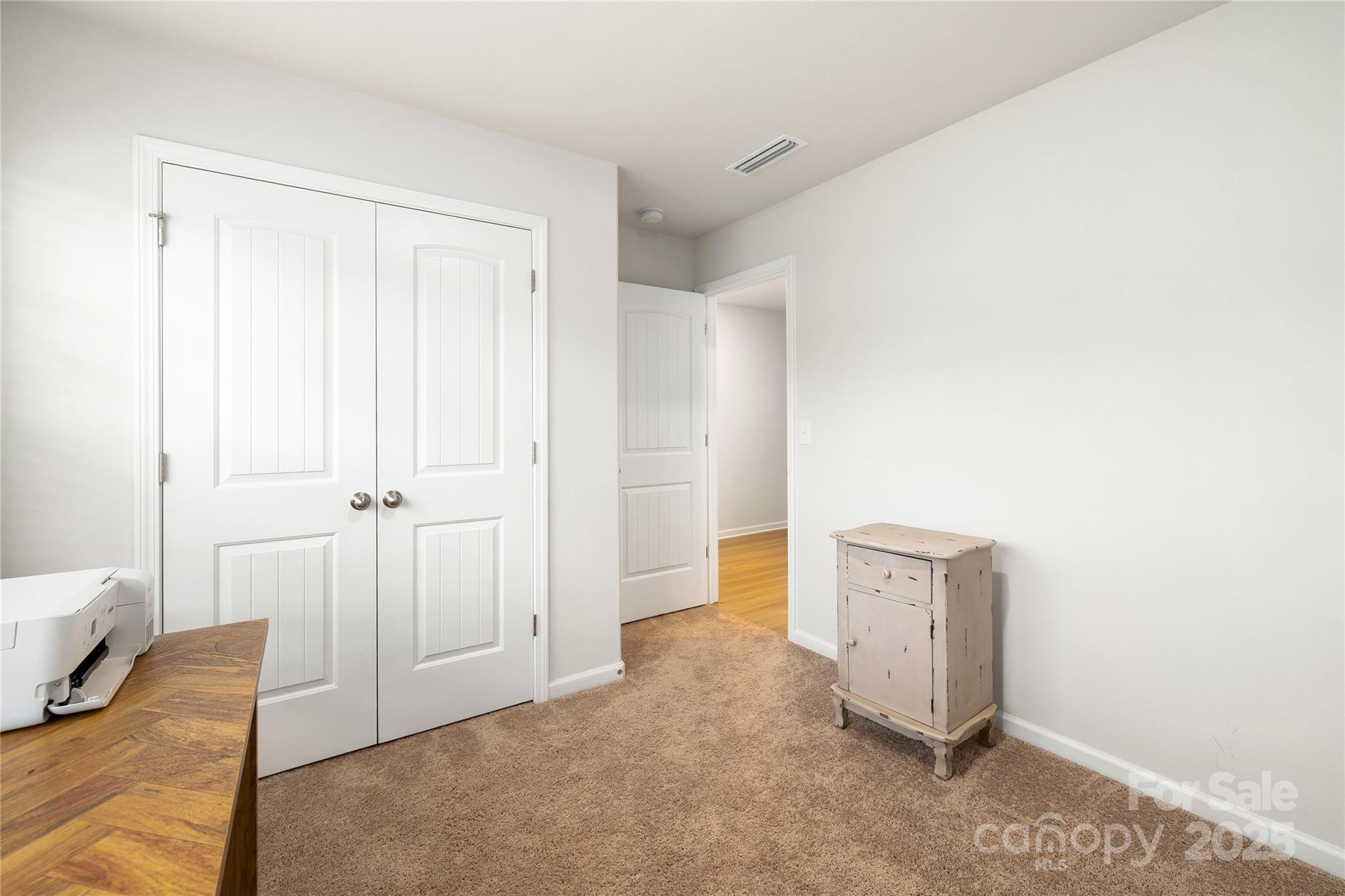 Knights Bridge - Residential