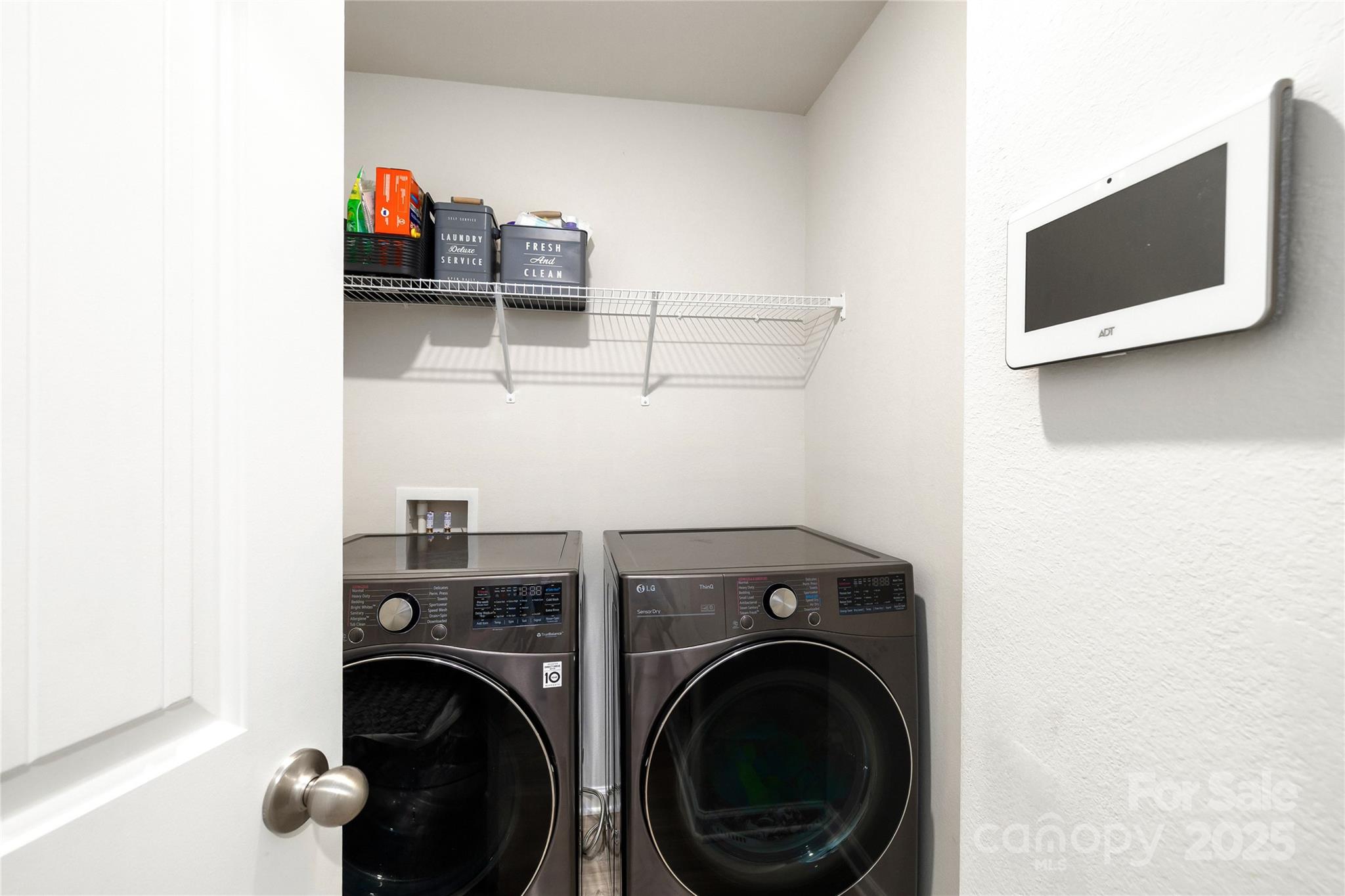 Knights Bridge - Residential