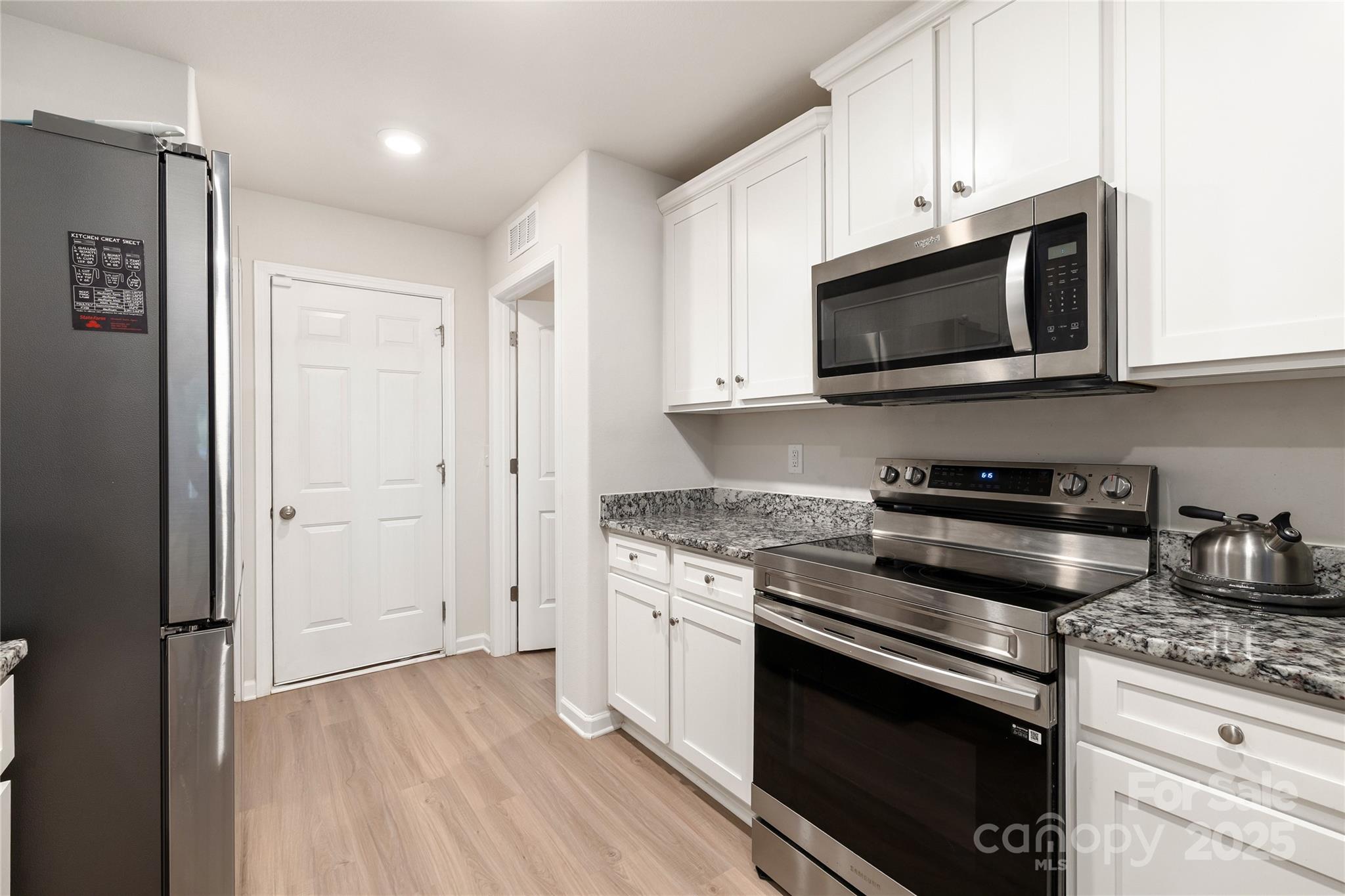 Knights Bridge - Residential