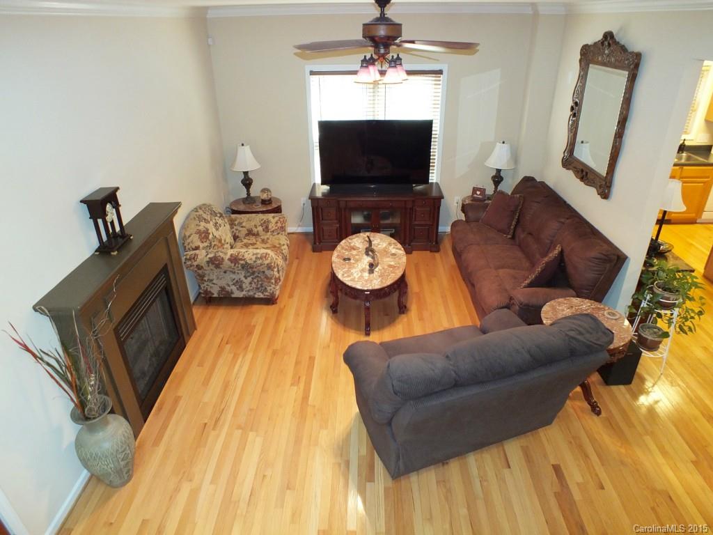 Tega Cay - Residential