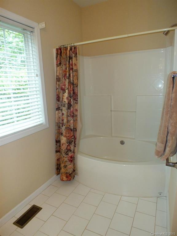 Tega Cay - Residential