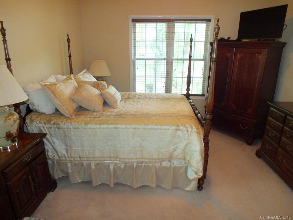 Tega Cay - Residential