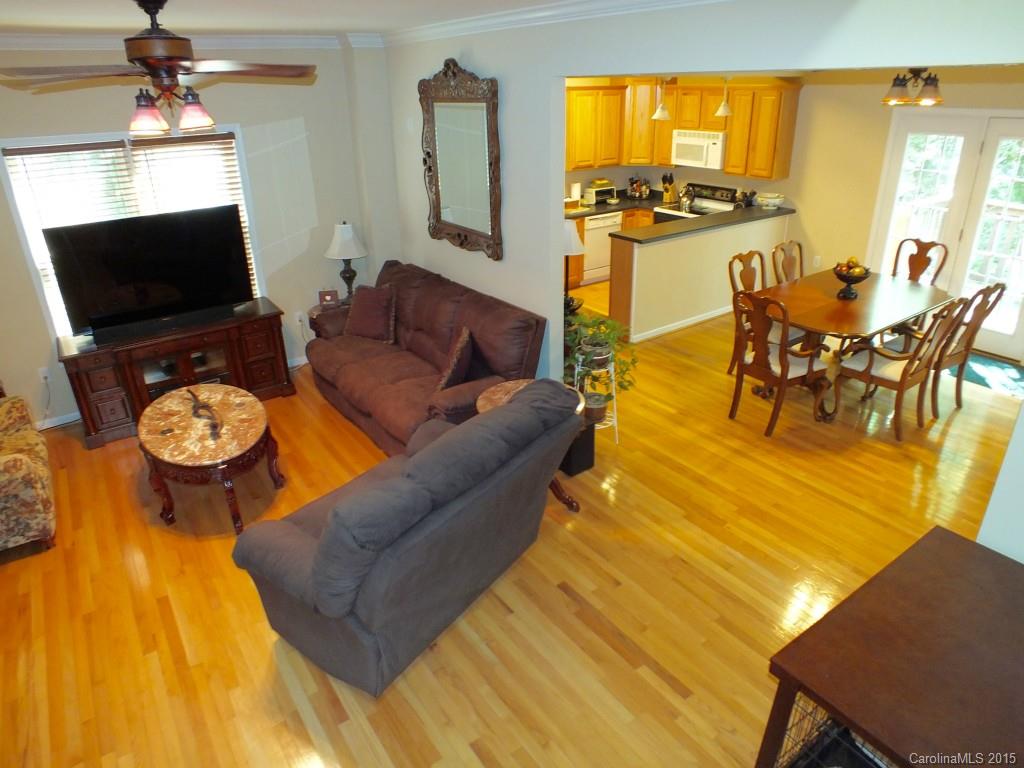 Tega Cay - Residential