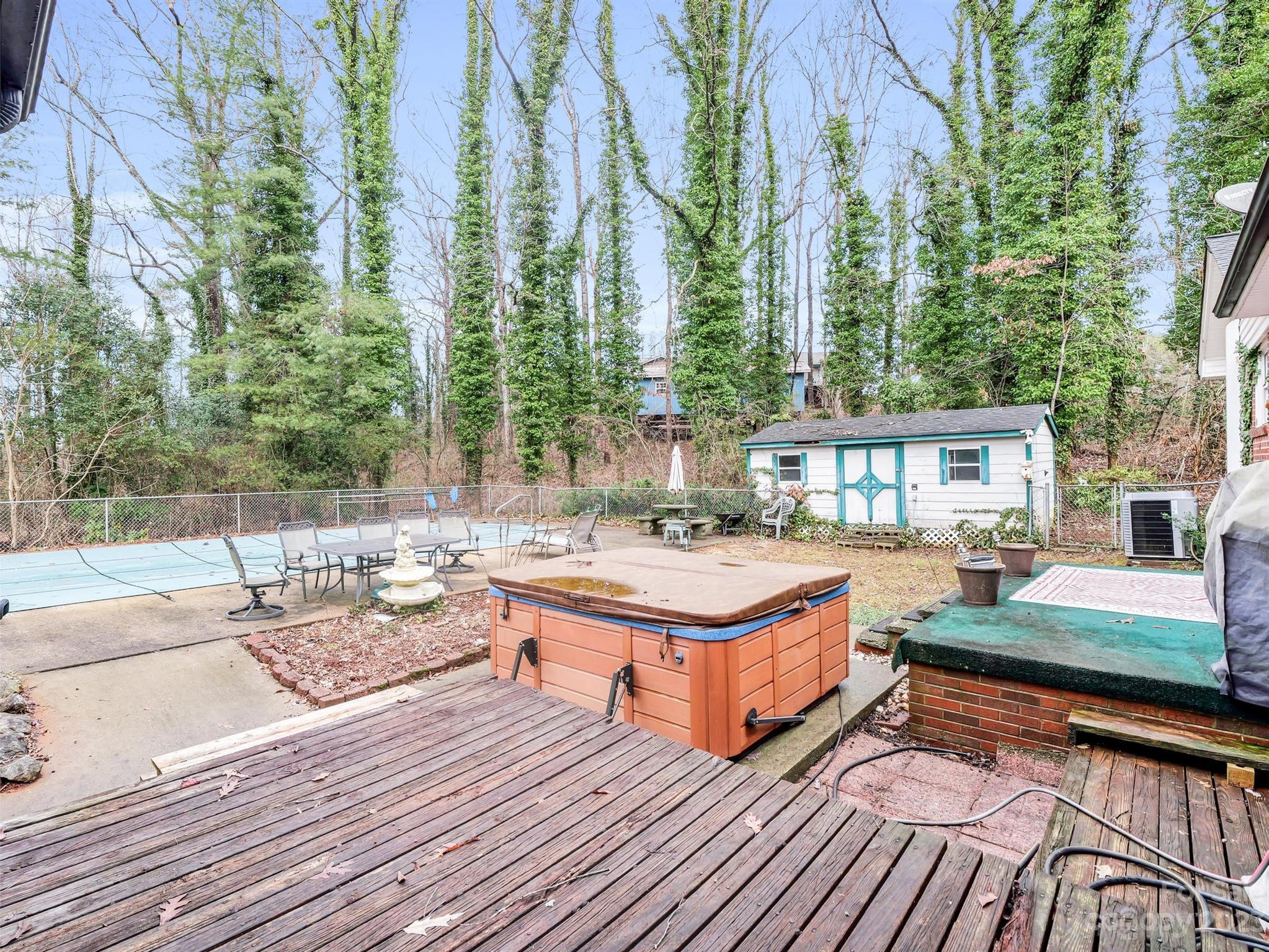 Forestdale Park - Residential