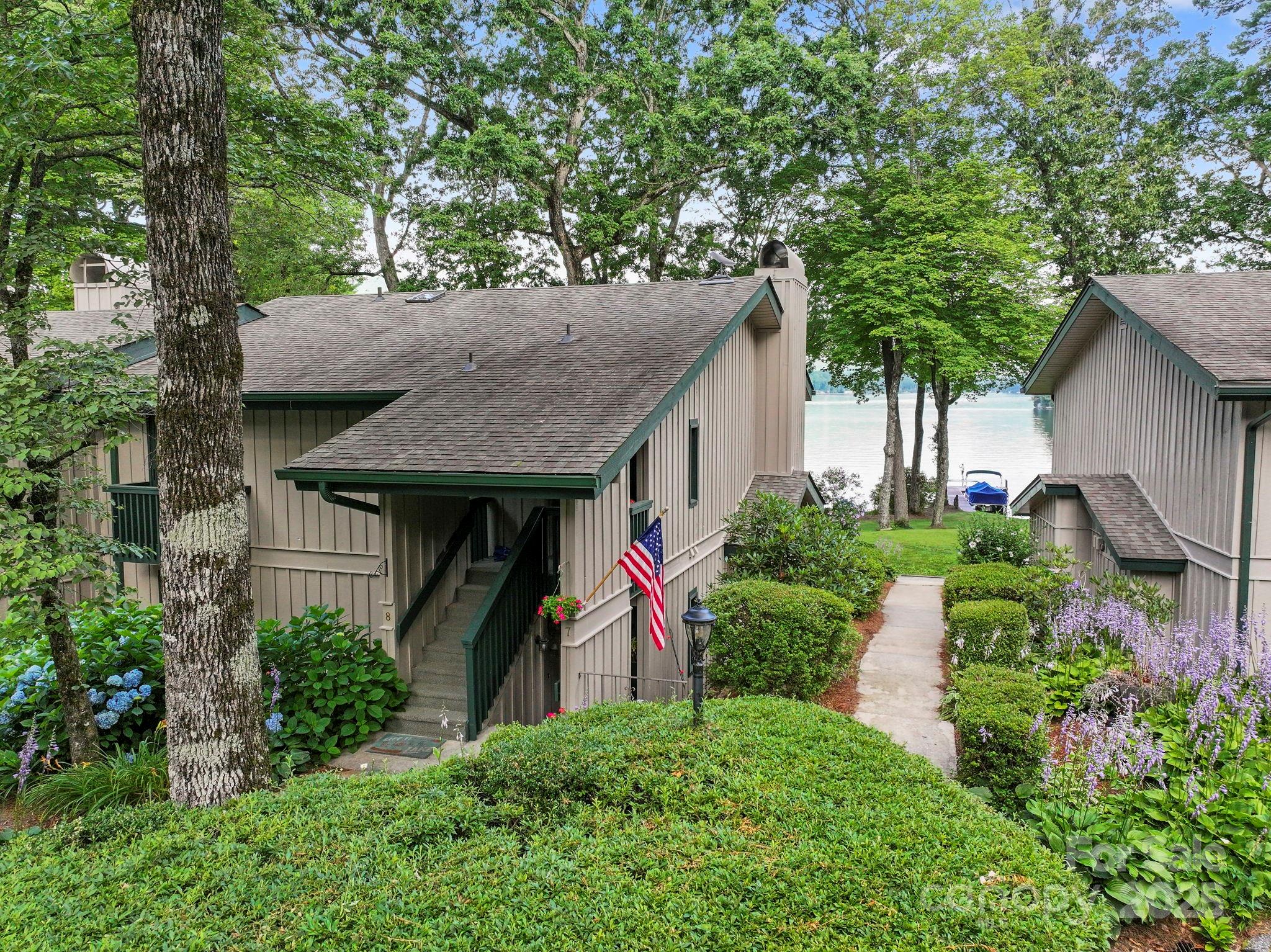 28 Toxaway Point B7