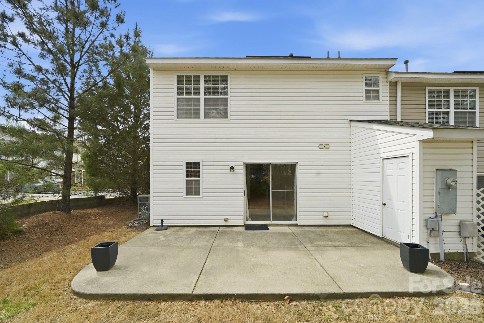 The Townes at Old Stone Crossing - Residential