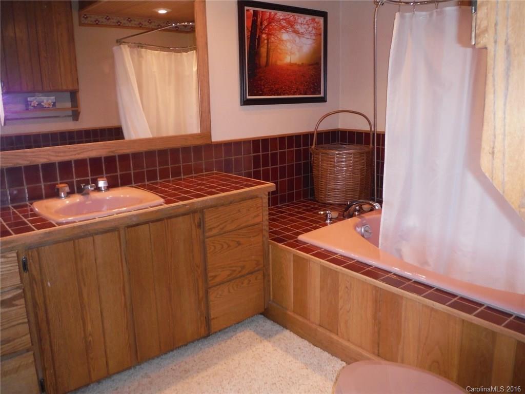 Rumbling Bald on Lake Lure - Residential