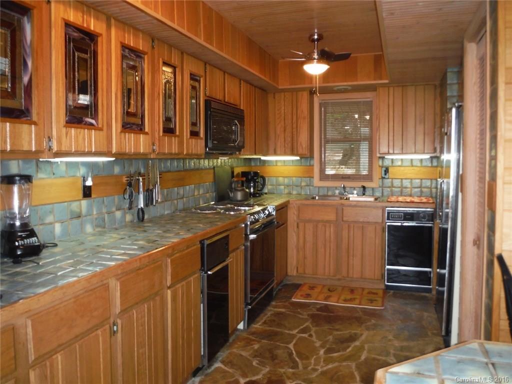 Rumbling Bald on Lake Lure - Residential