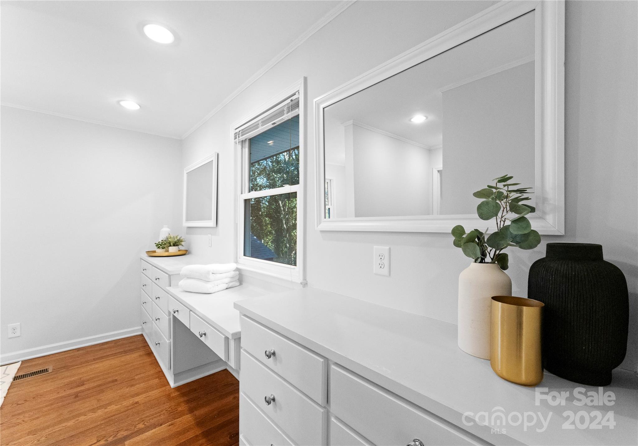 Madison Park - Residential