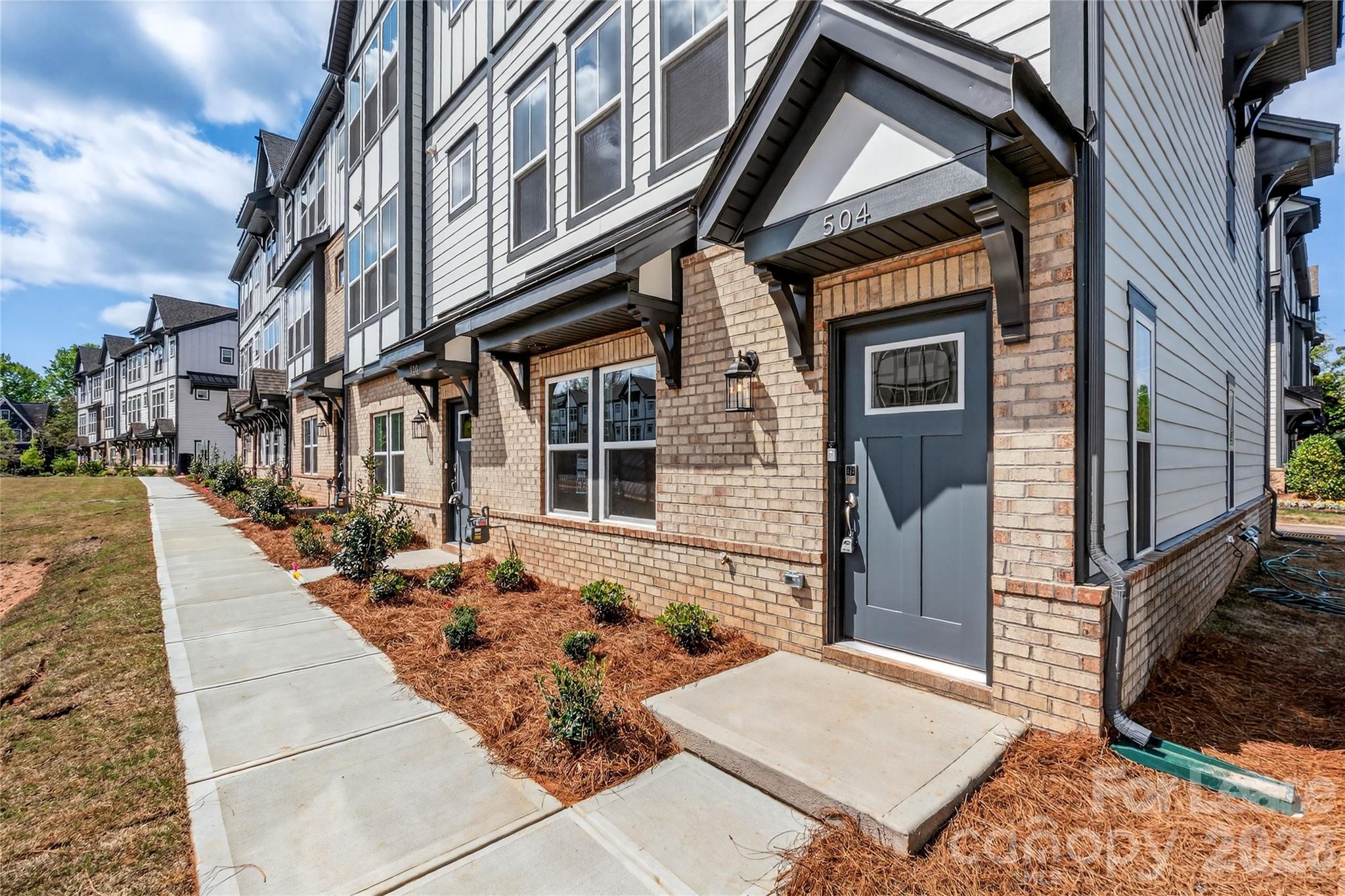 504 Annie Lowery Way