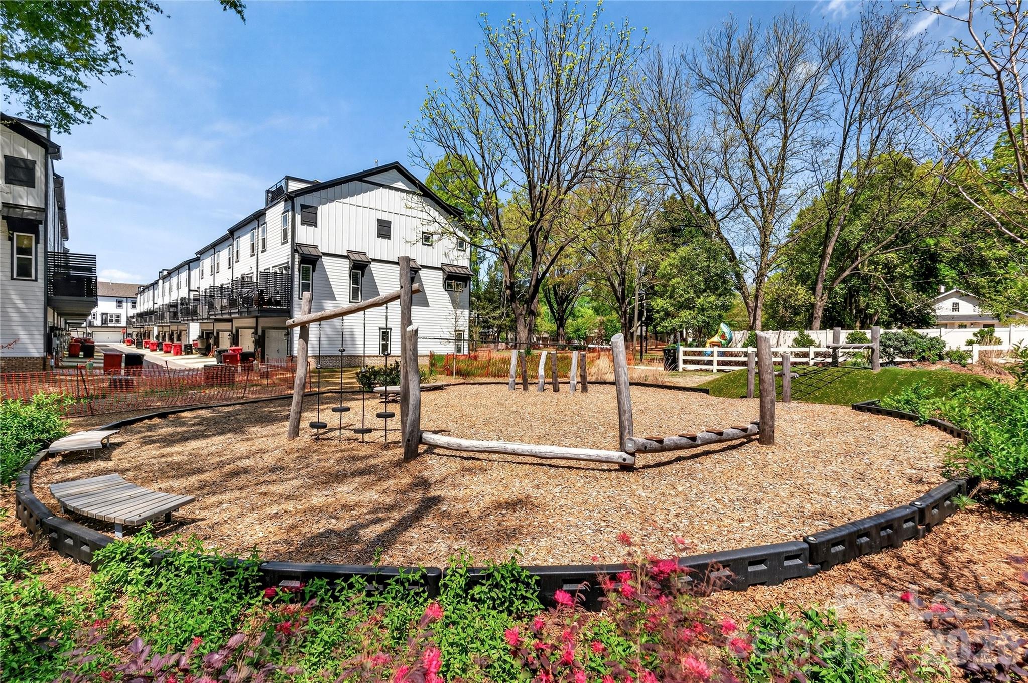 Parkside Commons - Residential Lease