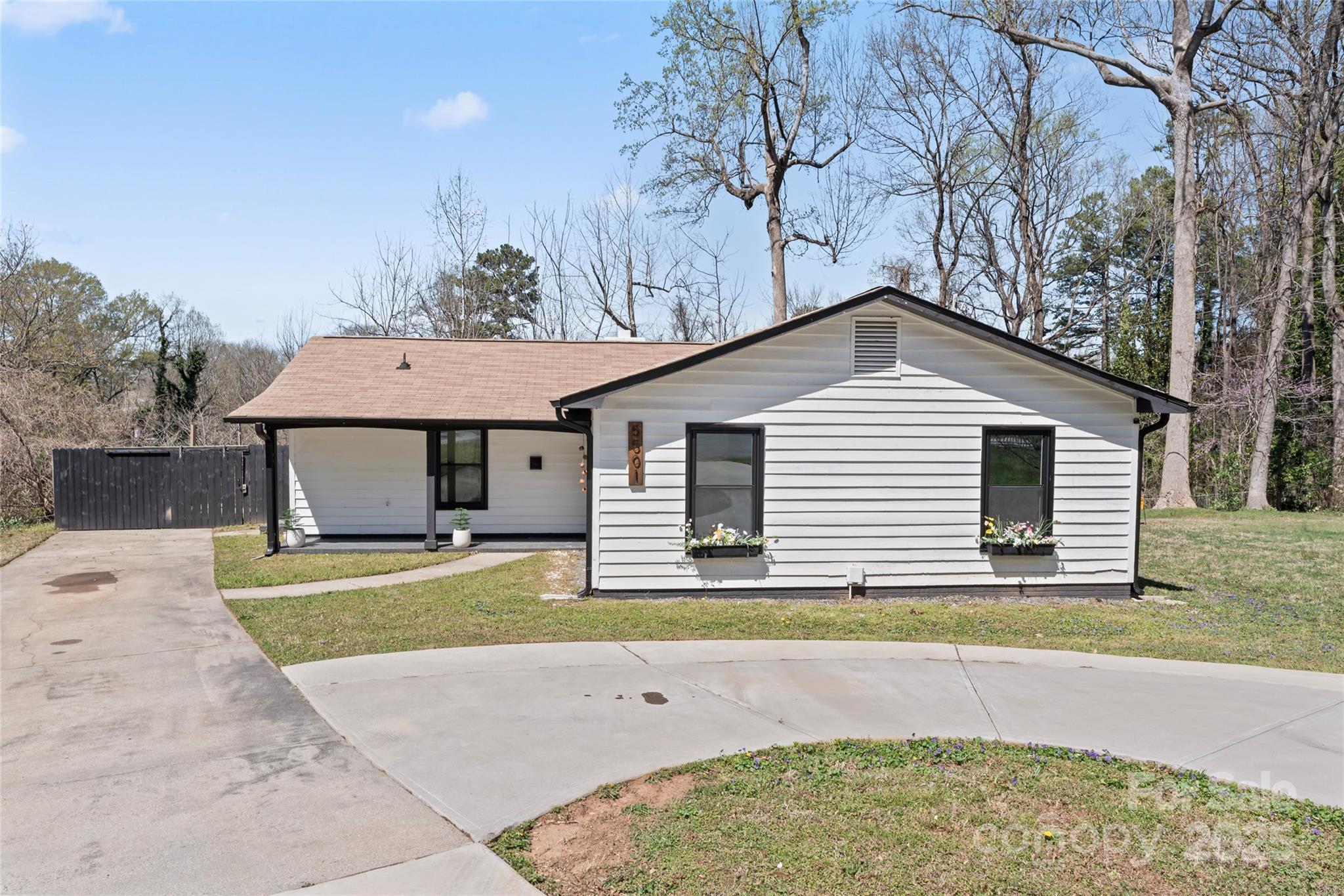 5501 Joyce Drive