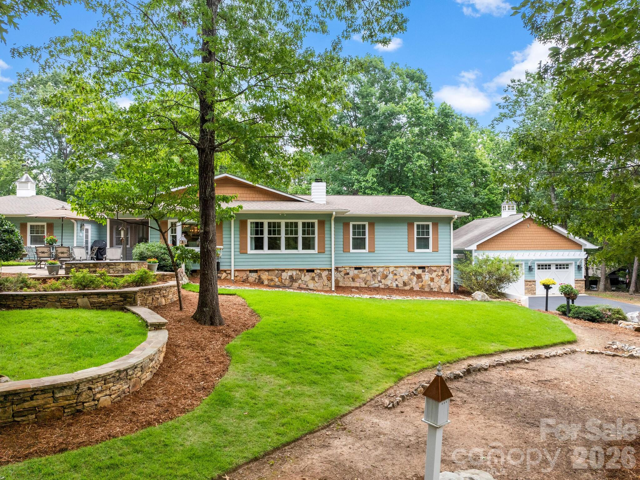 1165 Mountain Laurel Drive
