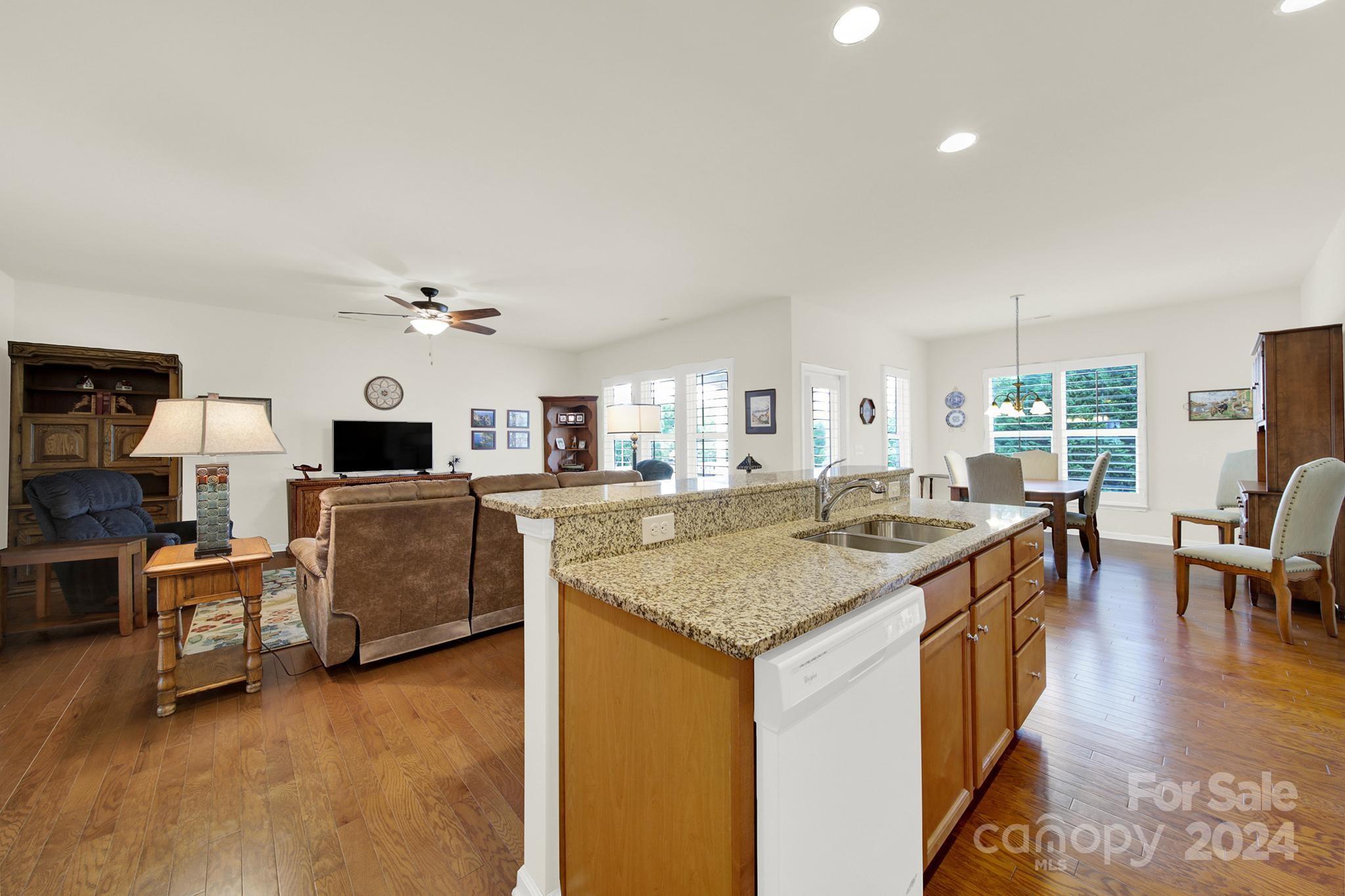 Sun City Carolina Lakes - Residential