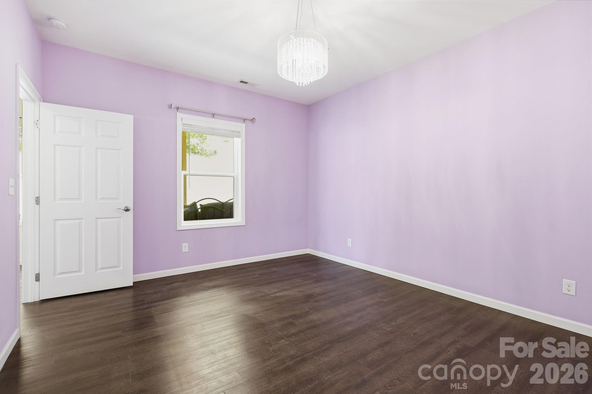 10 Scarlett Ridge Drive