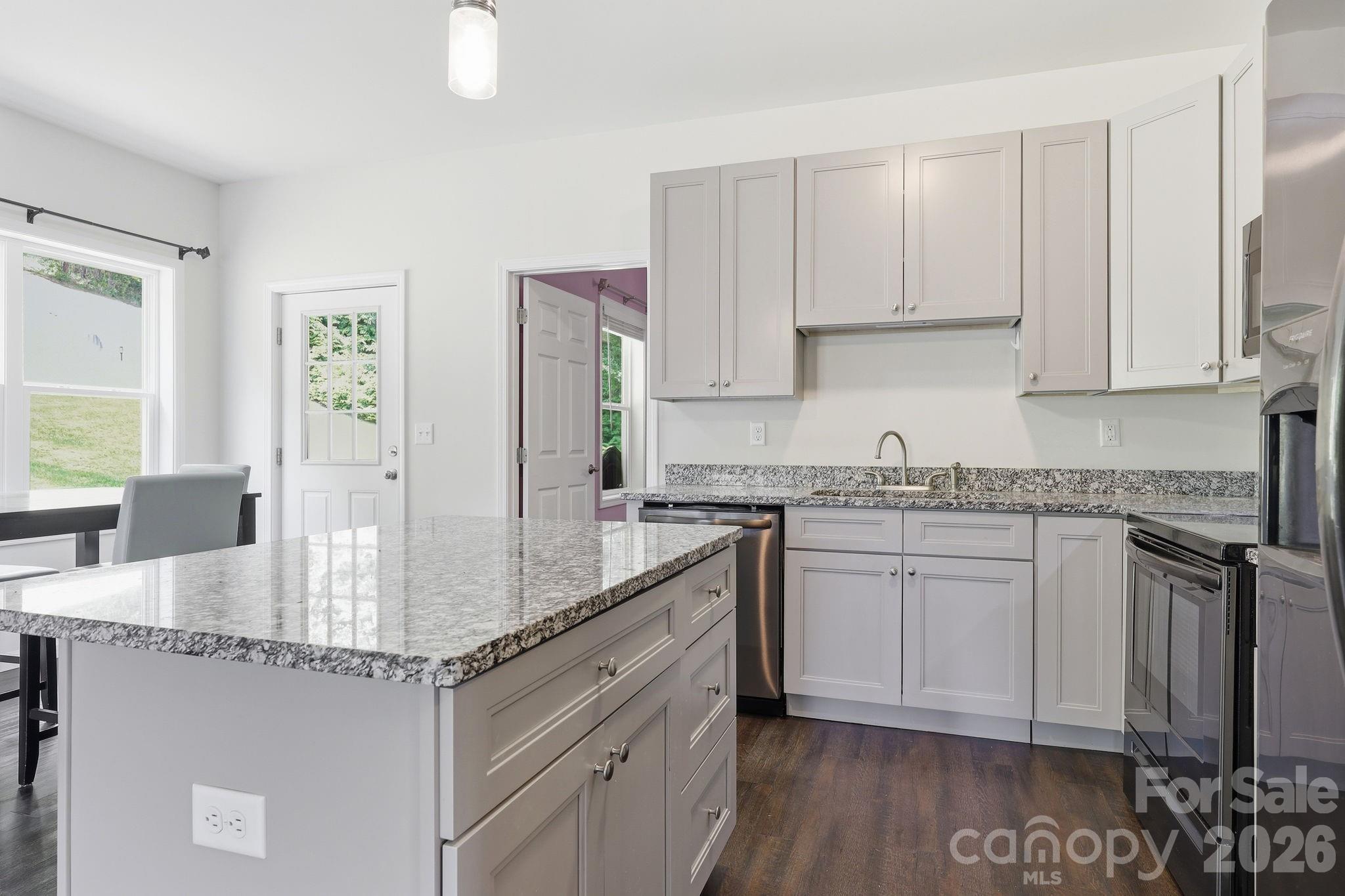 Petersburg Crossing - Residential