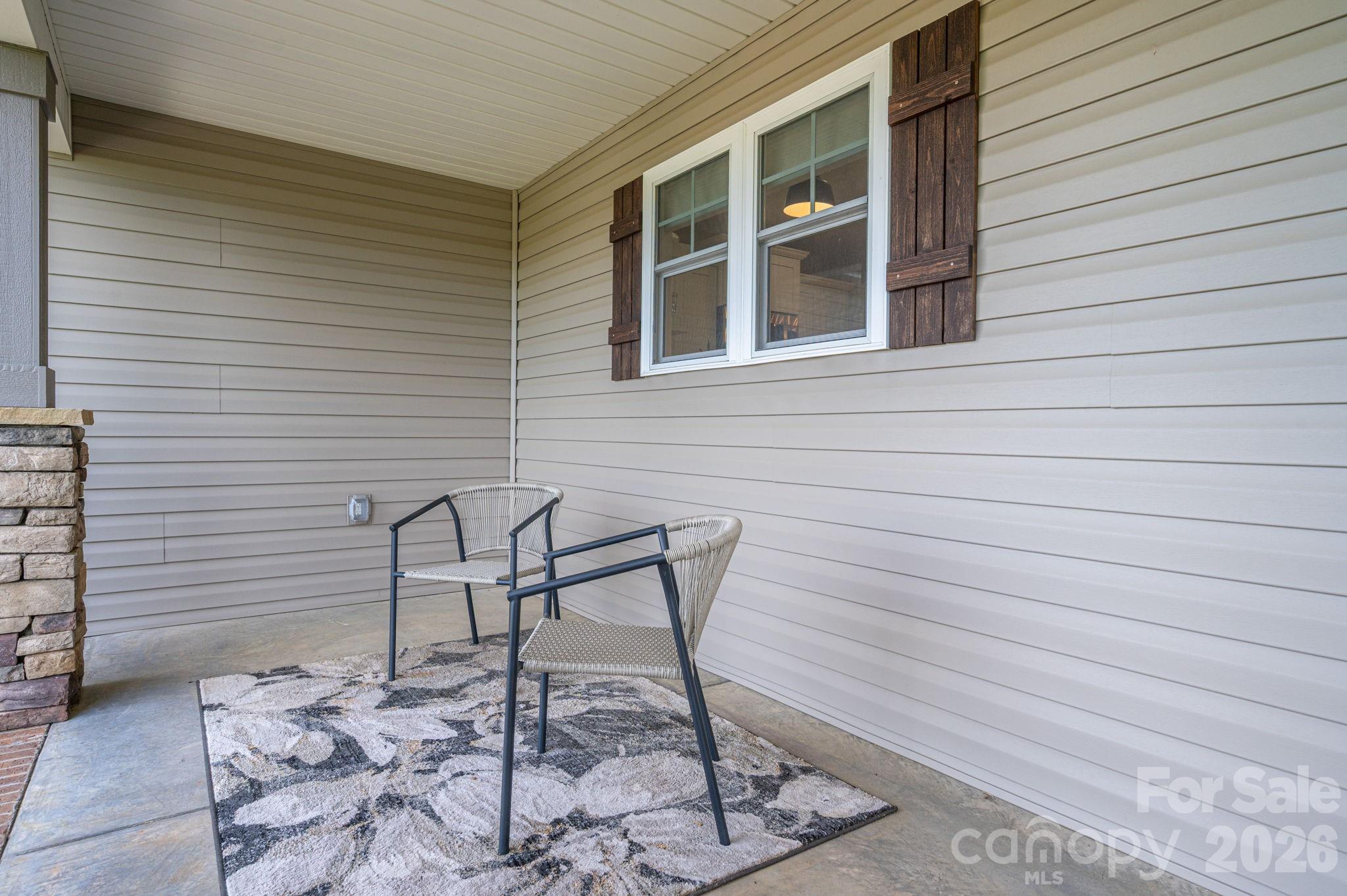 WEST END - Residential