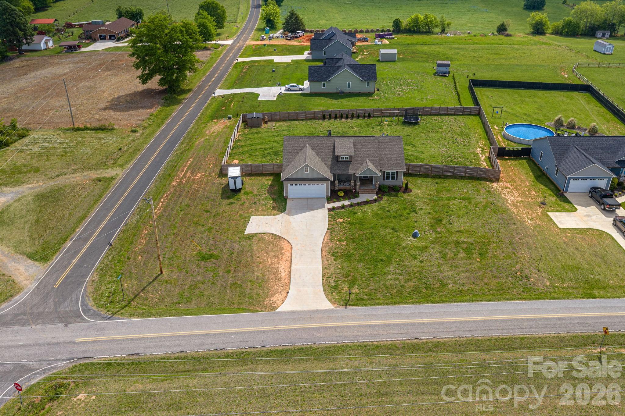 WEST END - Residential