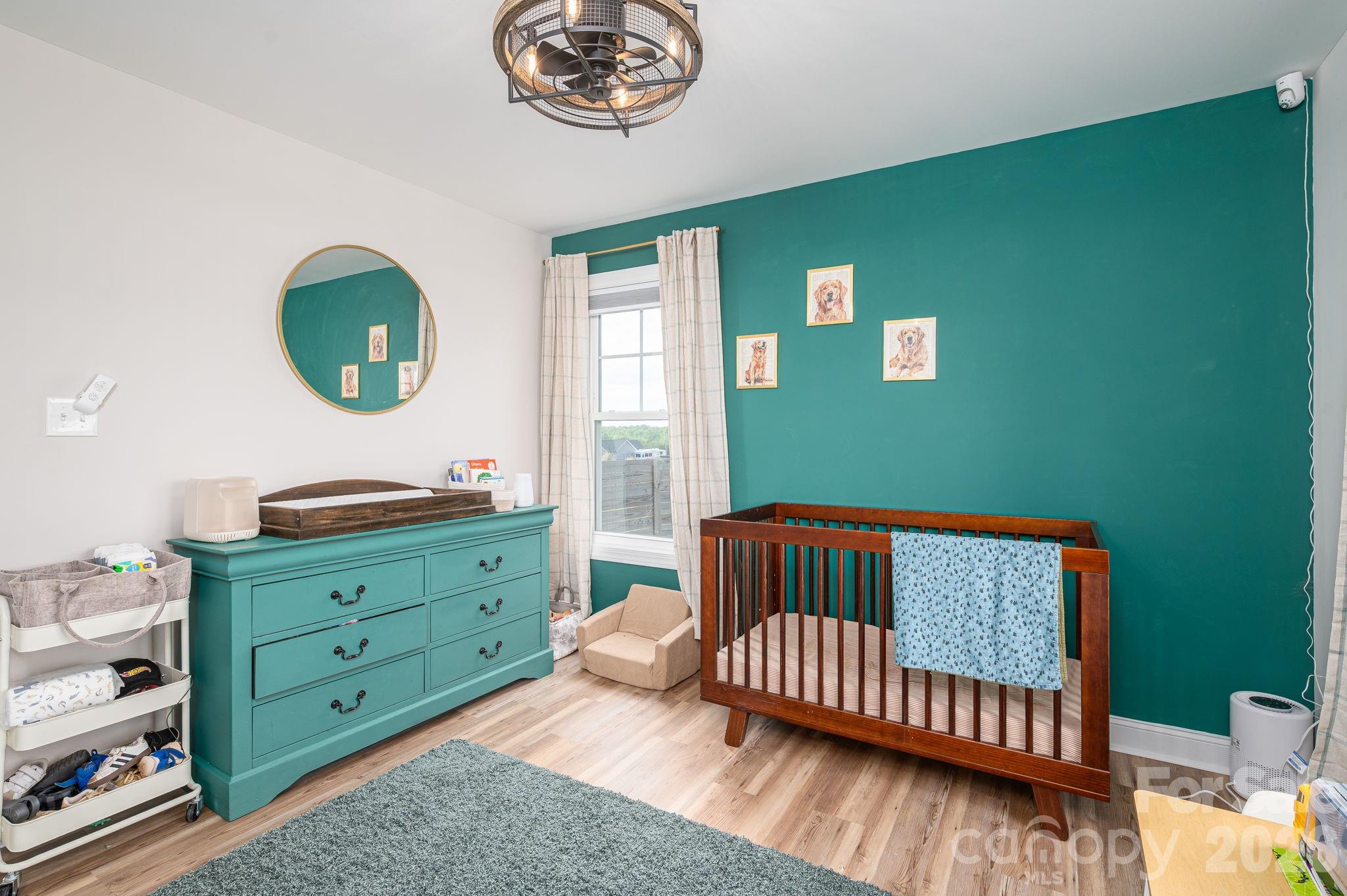 WEST END - Residential