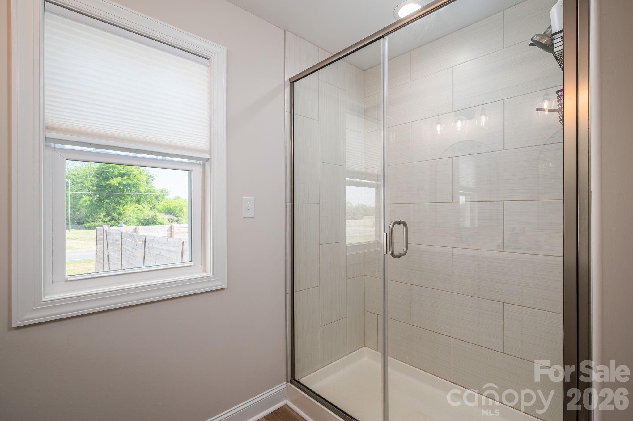 WEST END - Residential