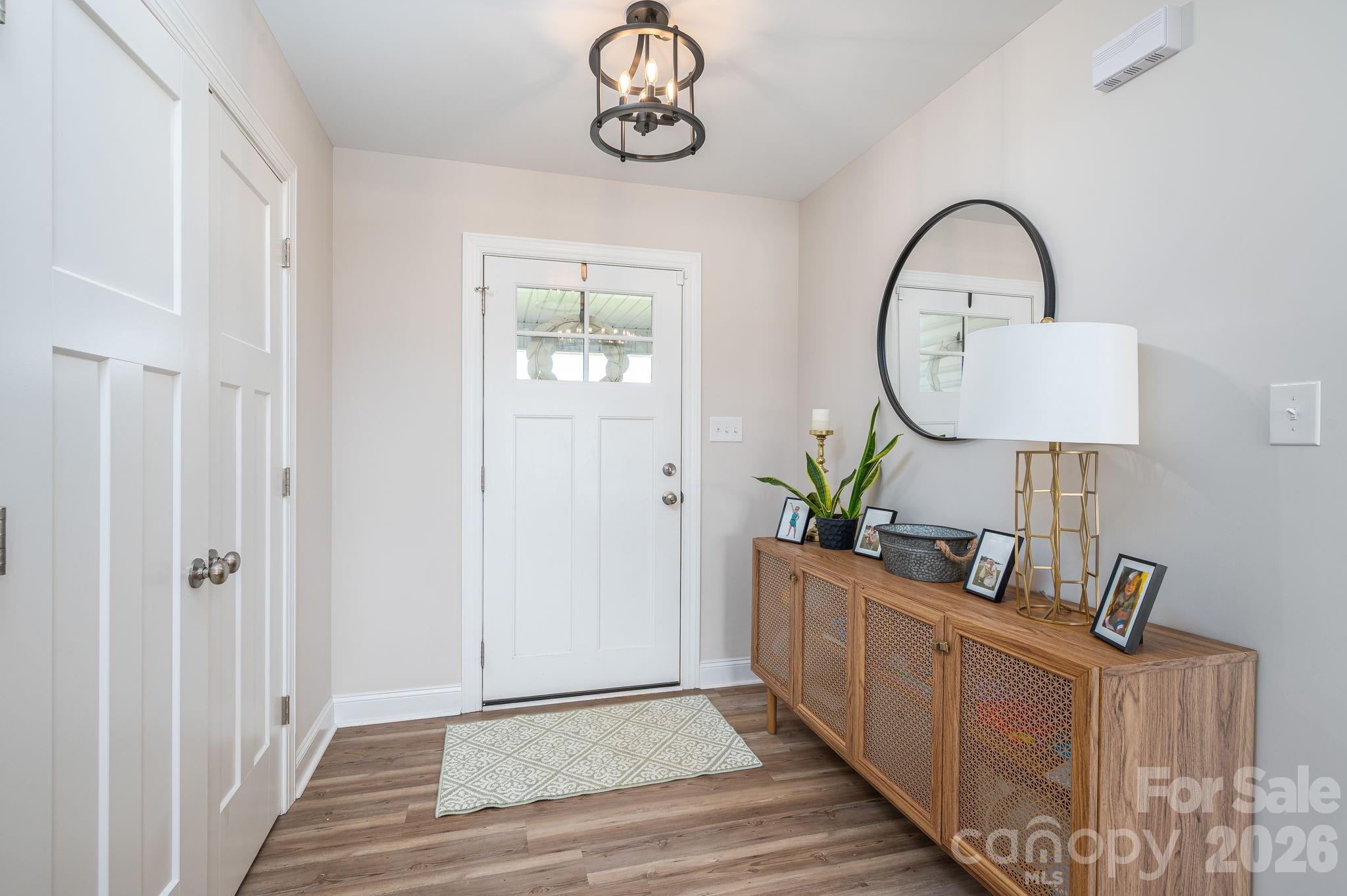 WEST END - Residential