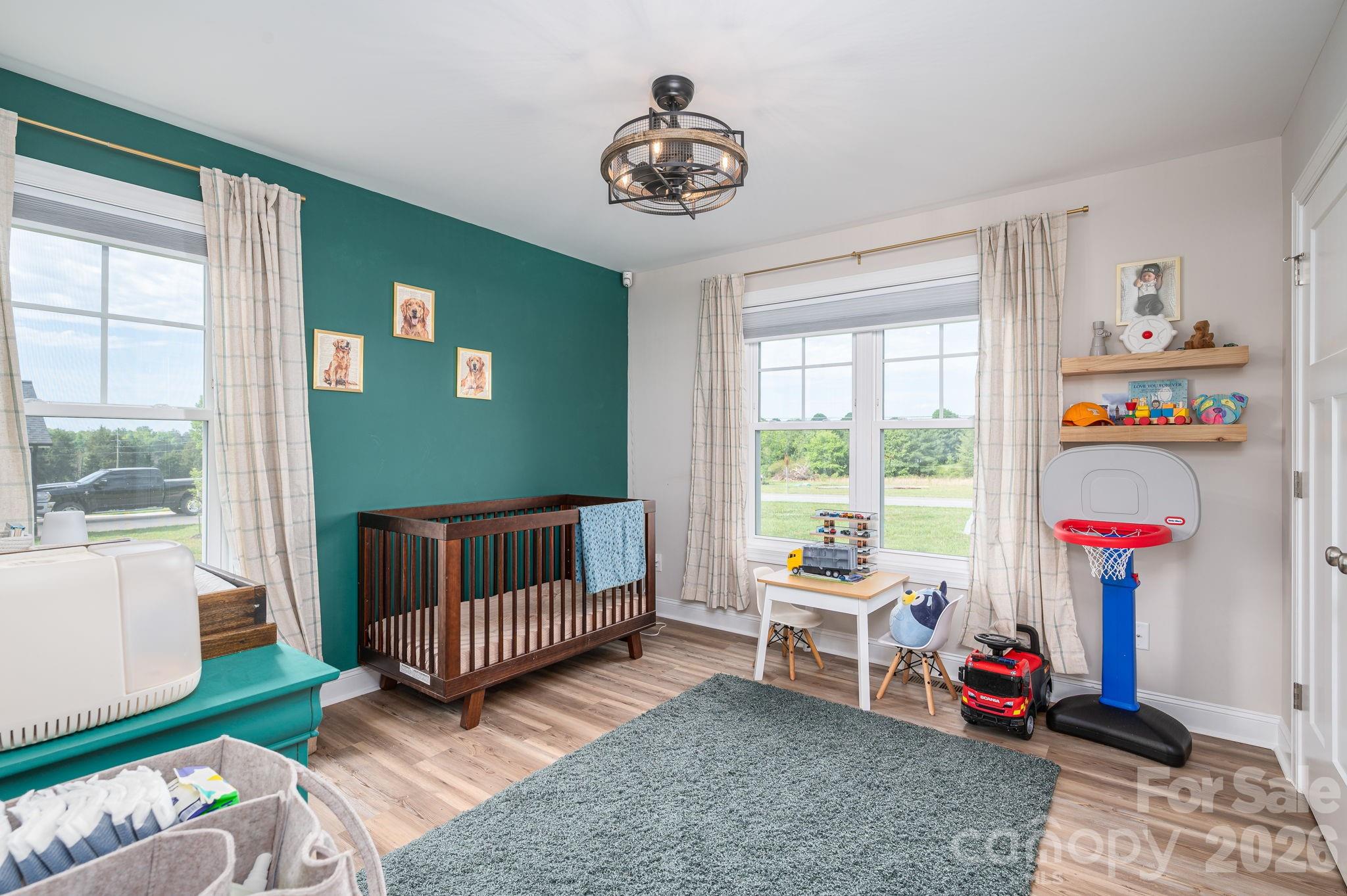 WEST END - Residential