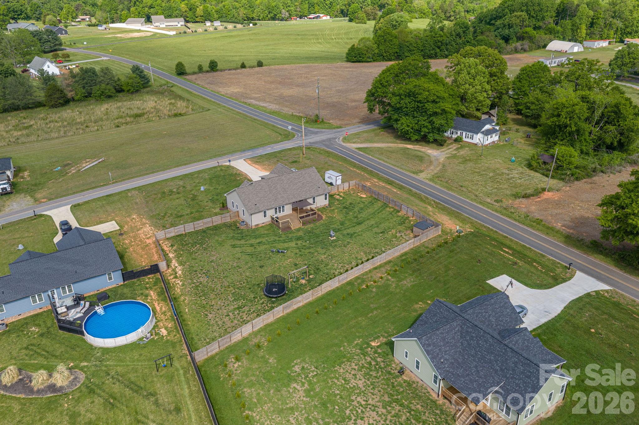 WEST END - Residential