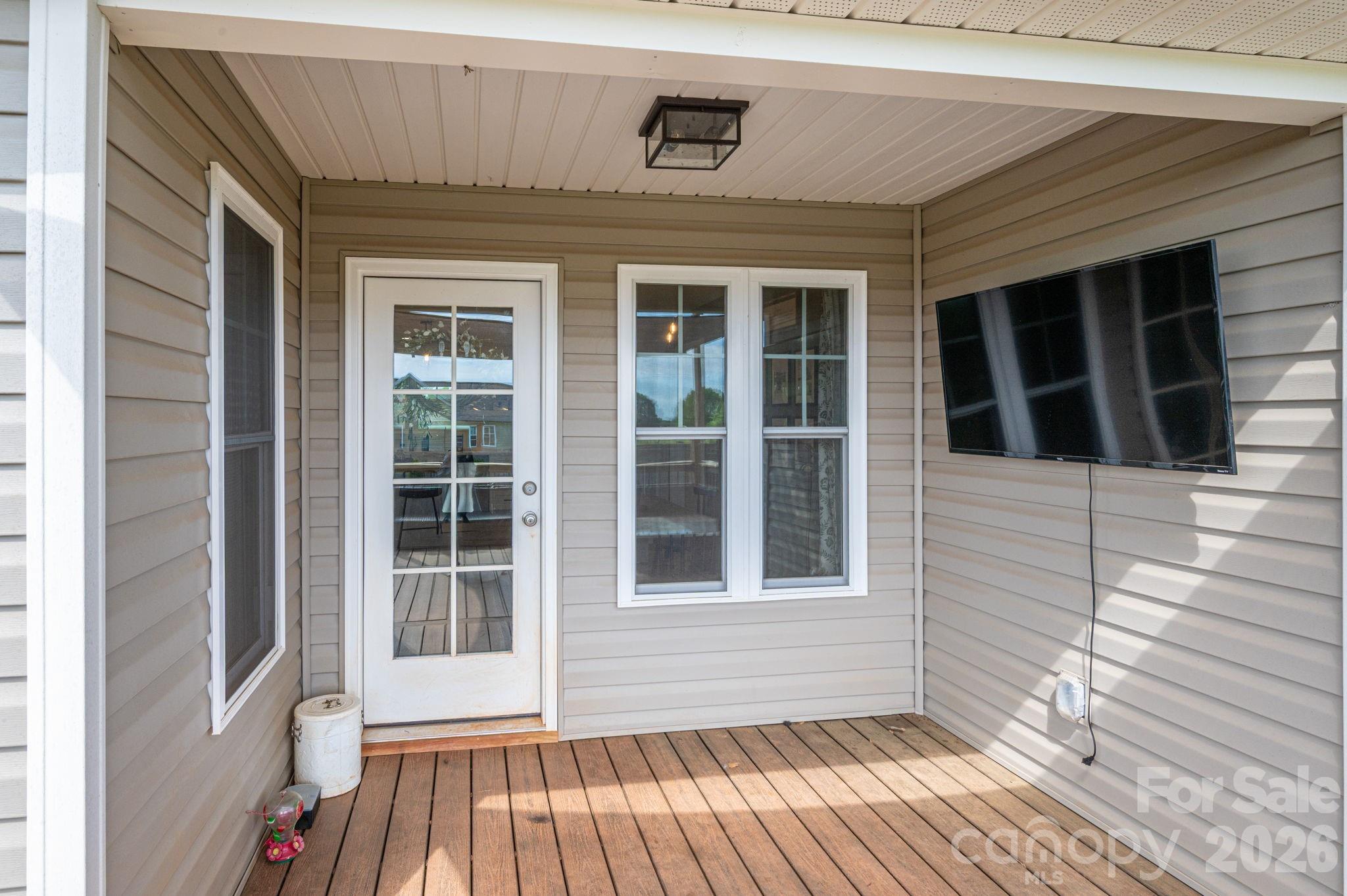 WEST END - Residential