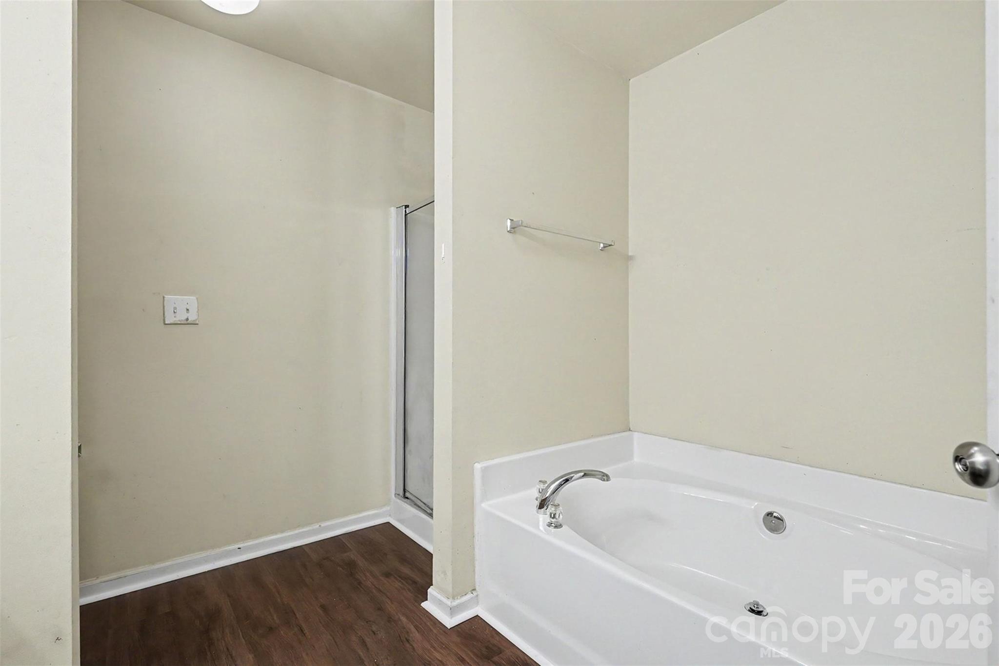 Abbotts Glen - Residential