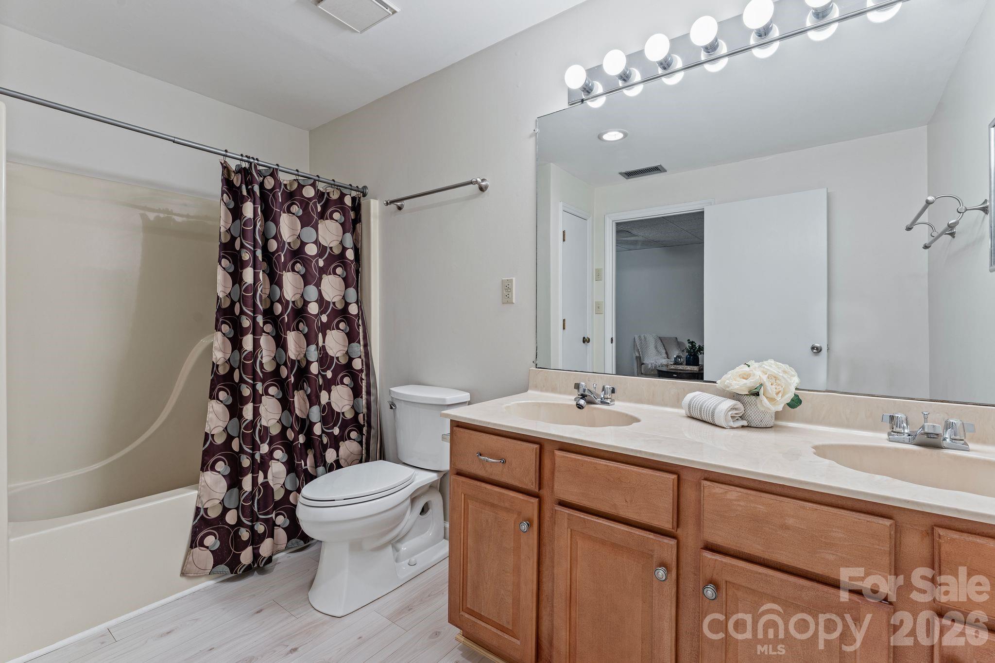 Madison Park - Residential