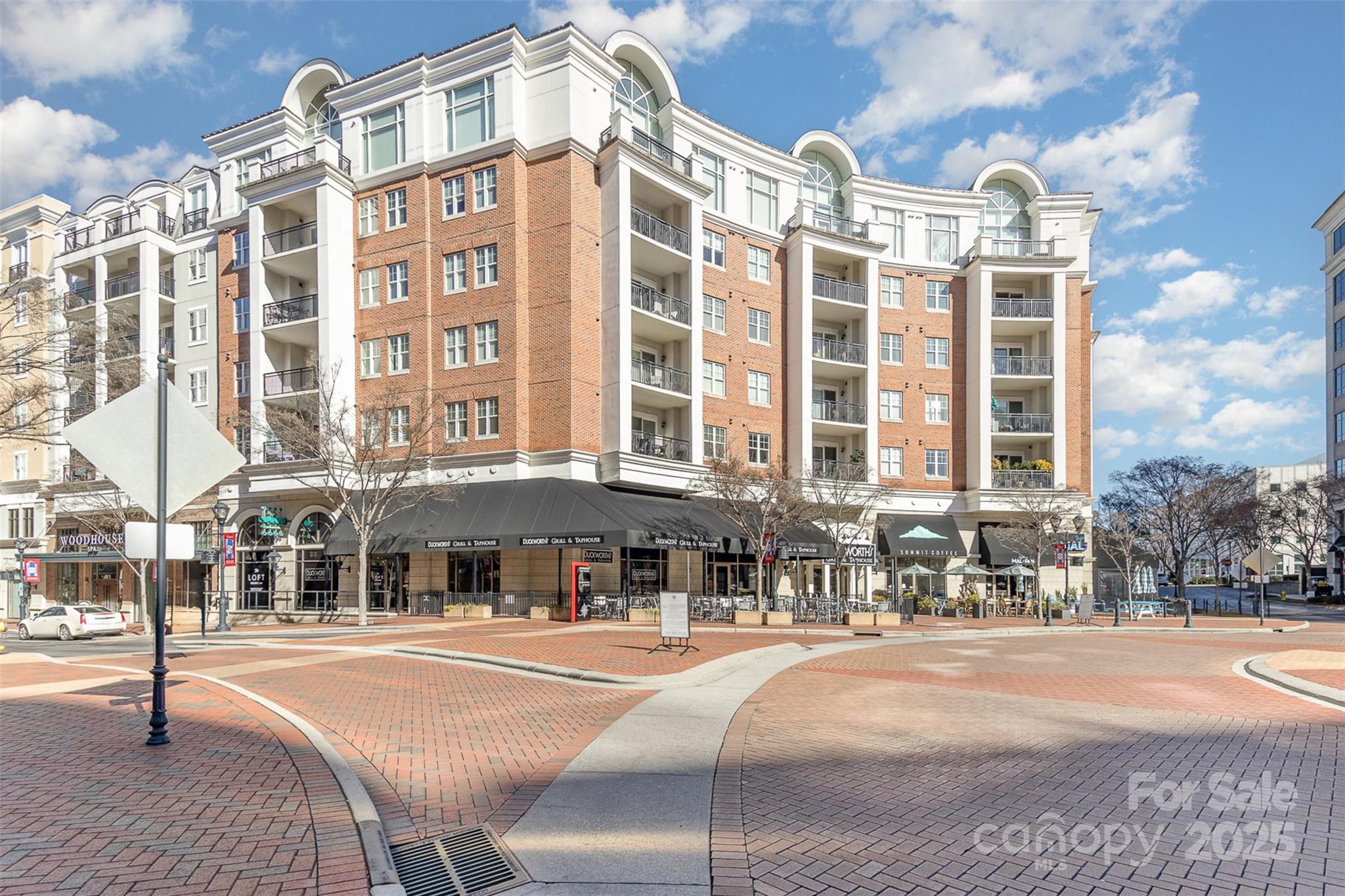 4620 Piedmont Row Drive 318D