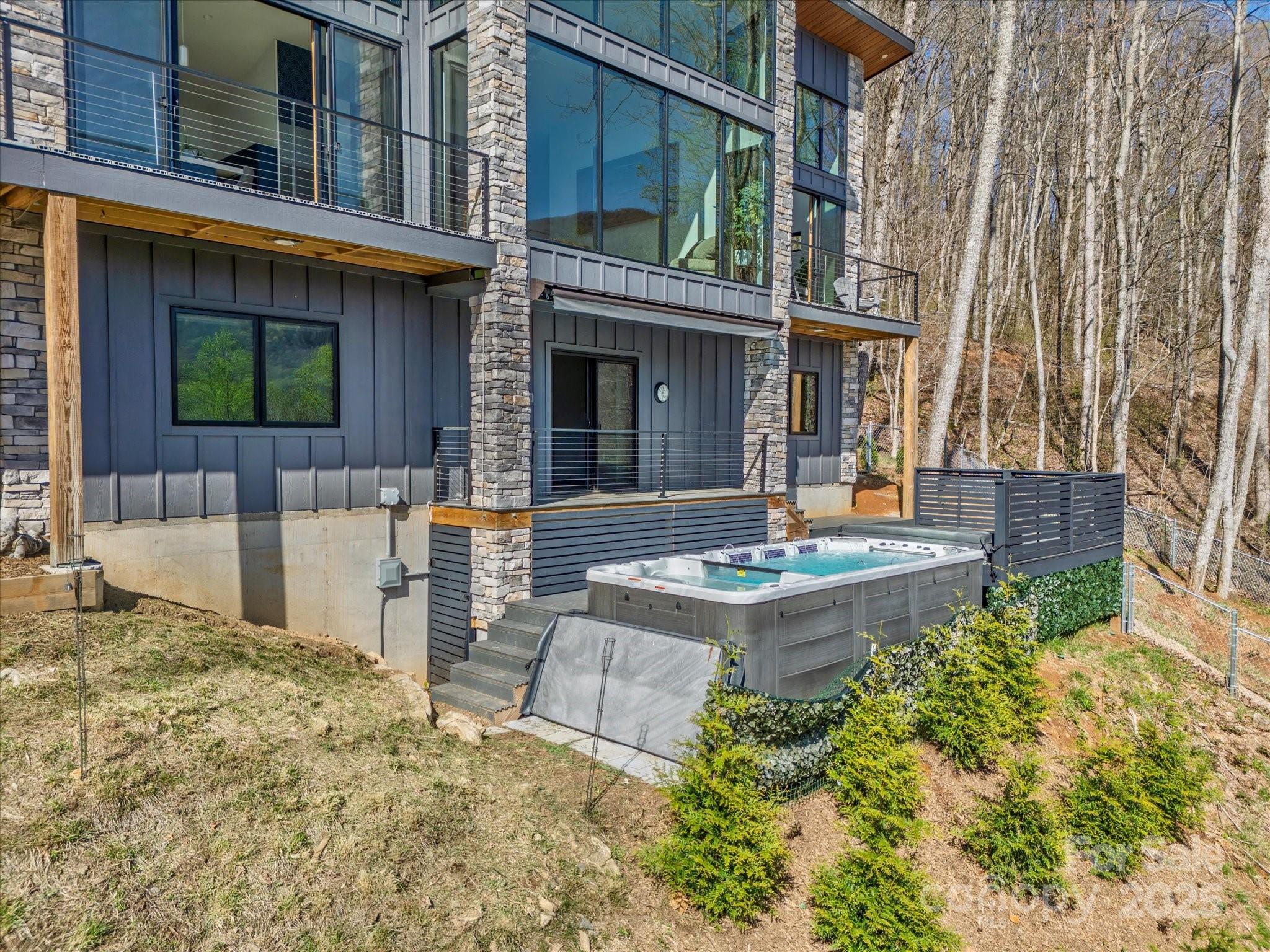 75 Ladyslipper Lane
