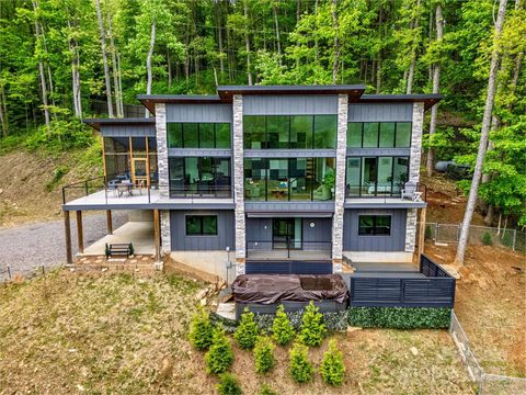75 Ladyslipper Lane Waynesville NC 28786