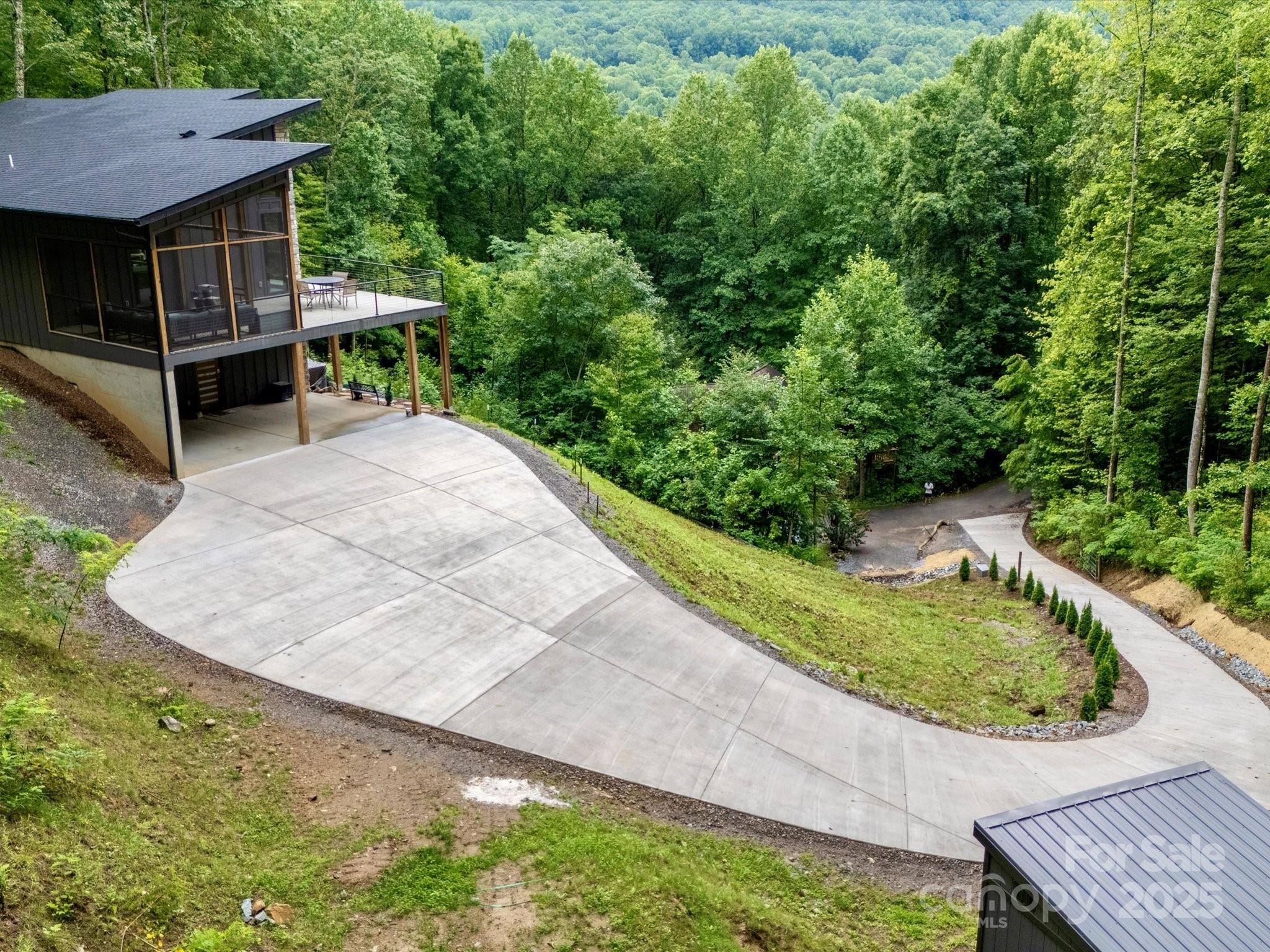 75 Ladyslipper Lane