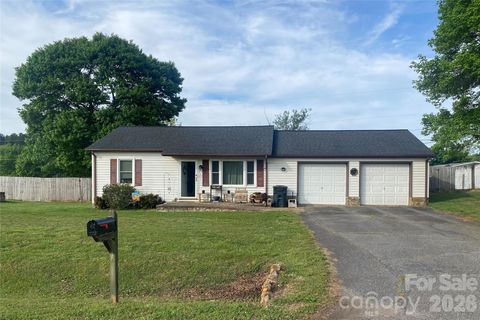 104 White Street Casar NC 28020