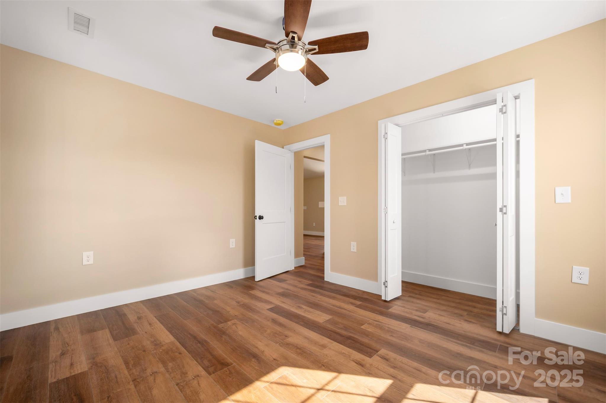 Sparks Crossing - Residential