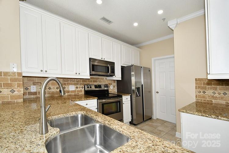 Admirals Quarters - Residential Lease