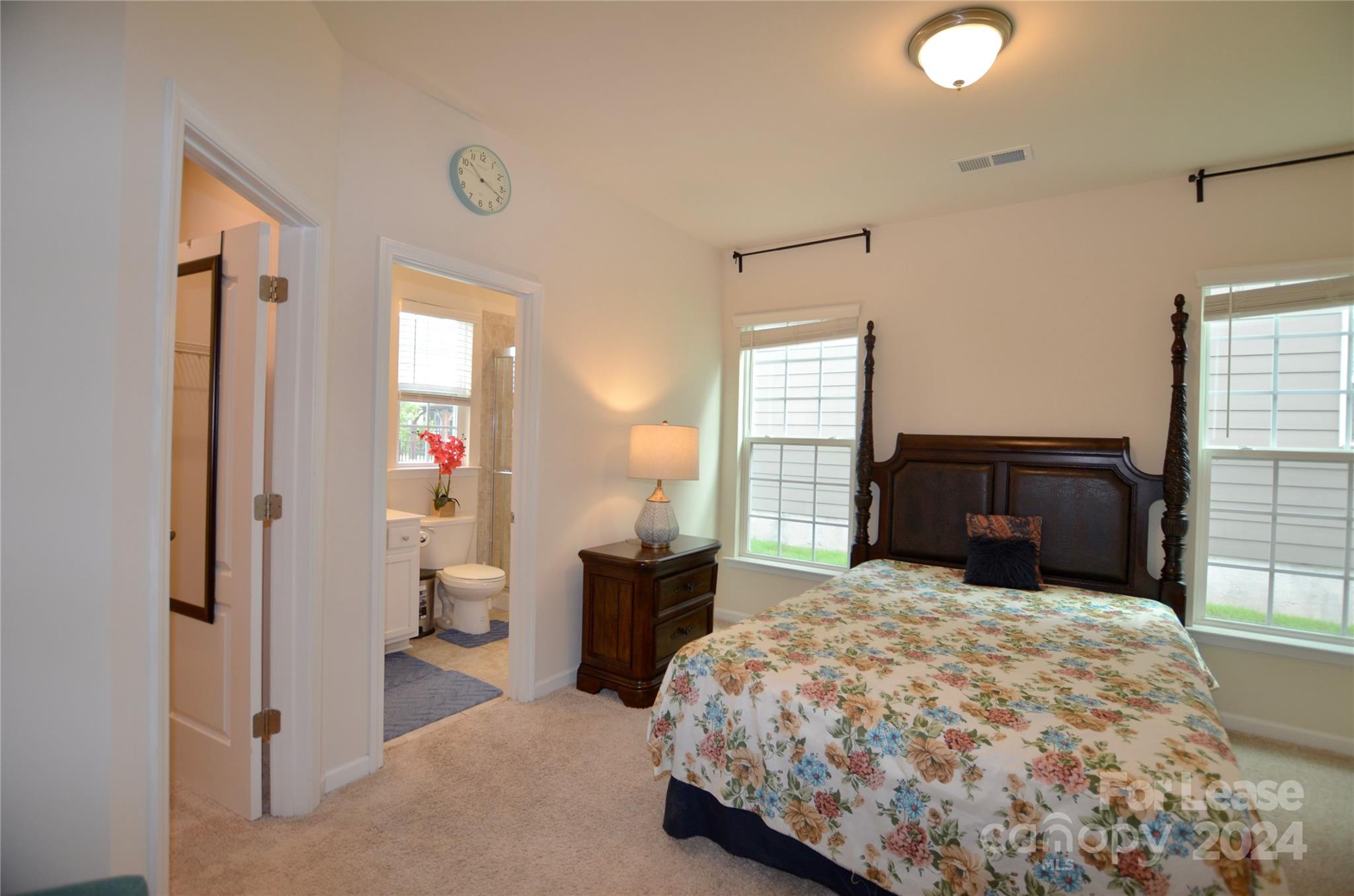 Allen Mills - Residential Lease