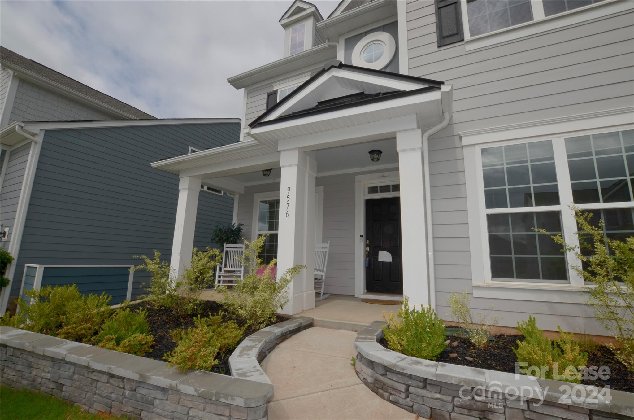 Allen Mills - Residential Lease