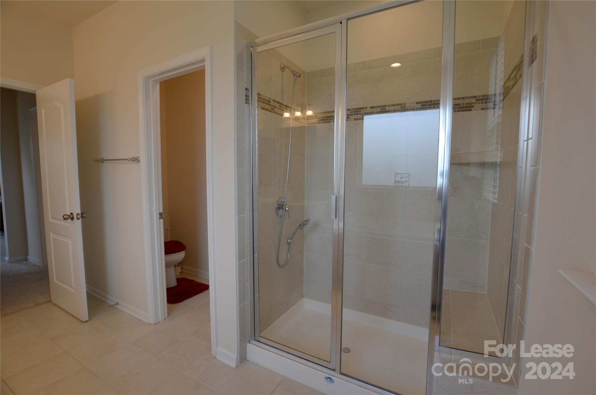 Allen Mills - Residential Lease