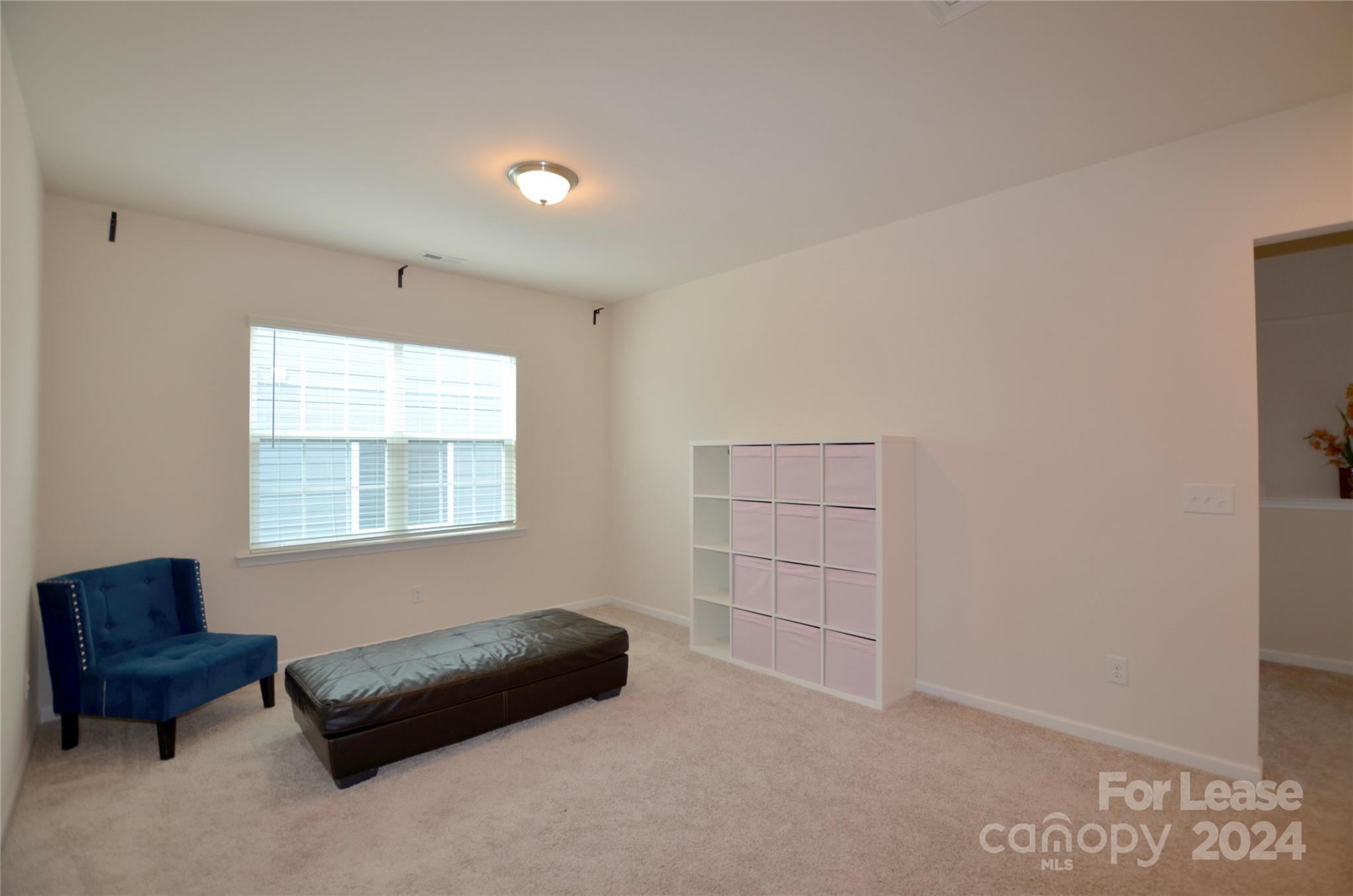 Allen Mills - Residential Lease