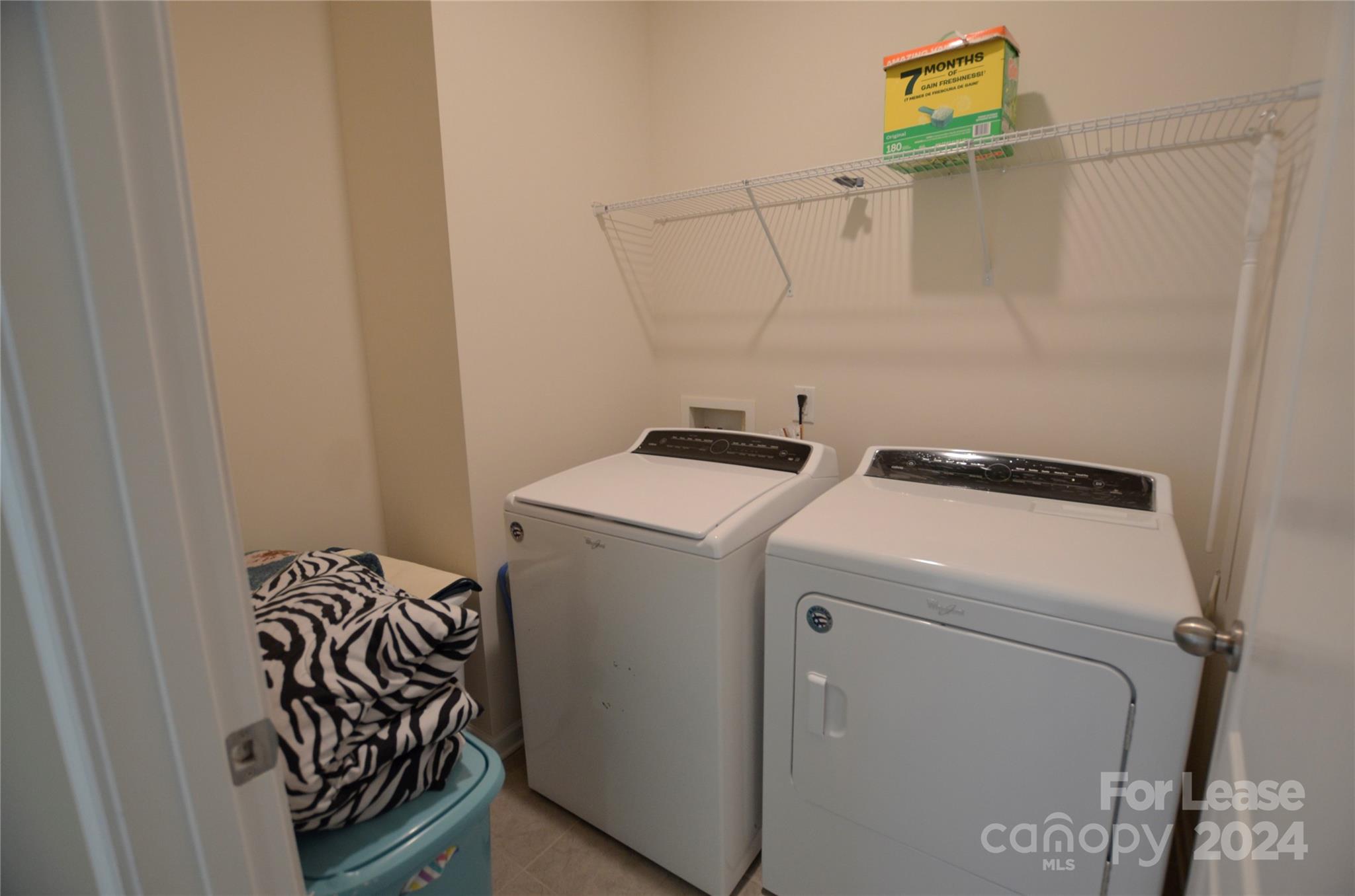 Allen Mills - Residential Lease