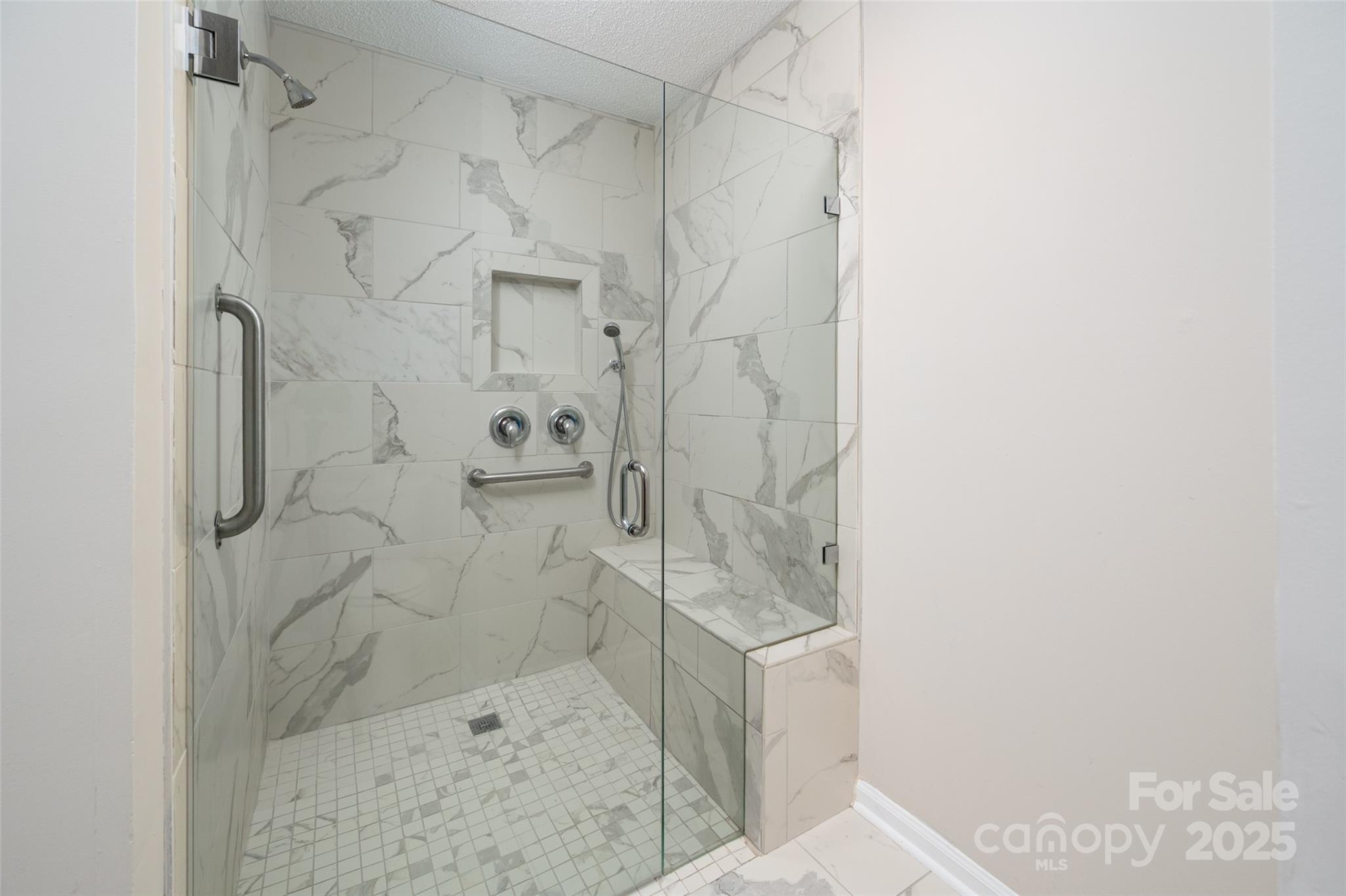 Hunt Club - Residential