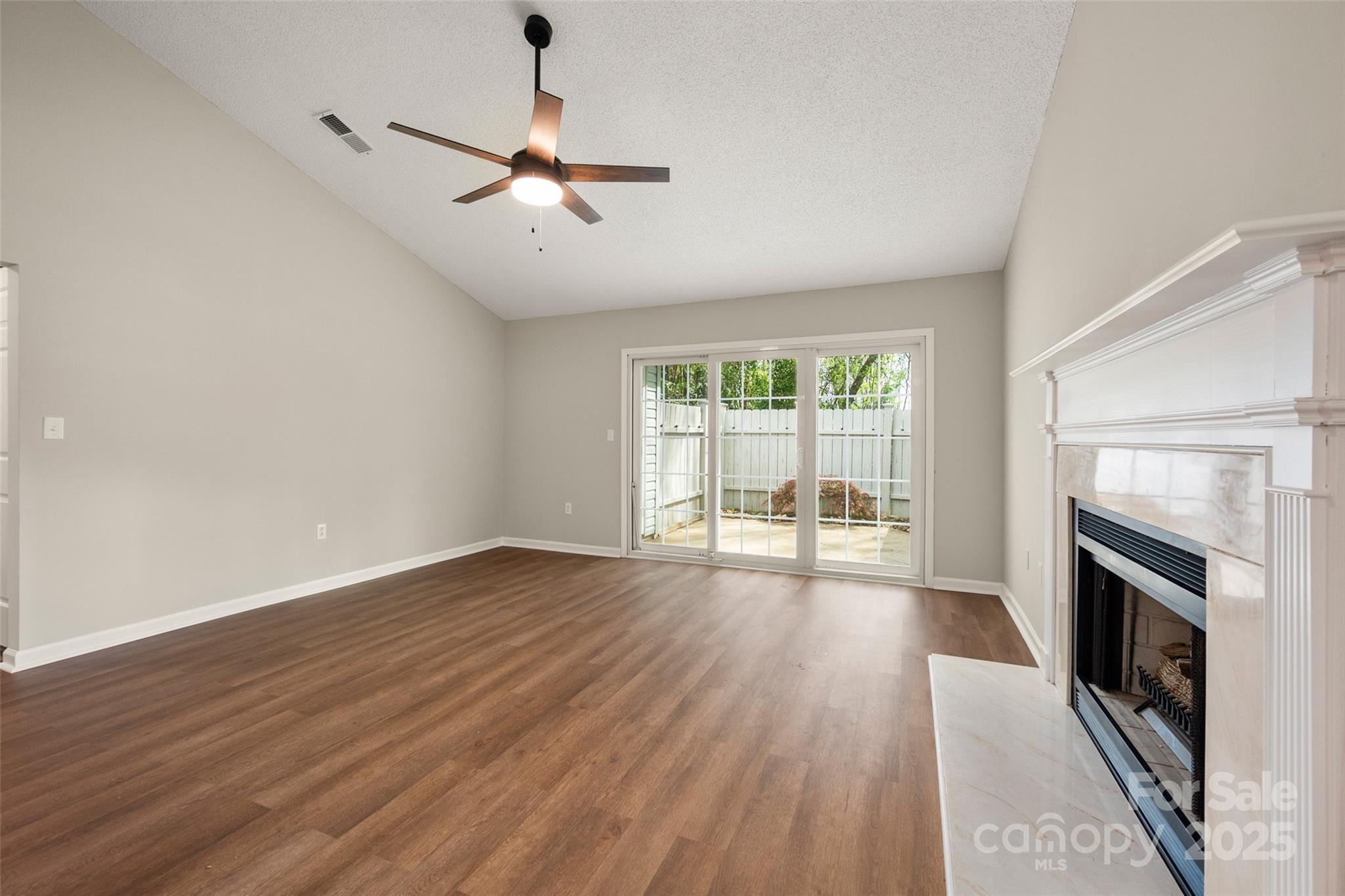 Hunt Club - Residential